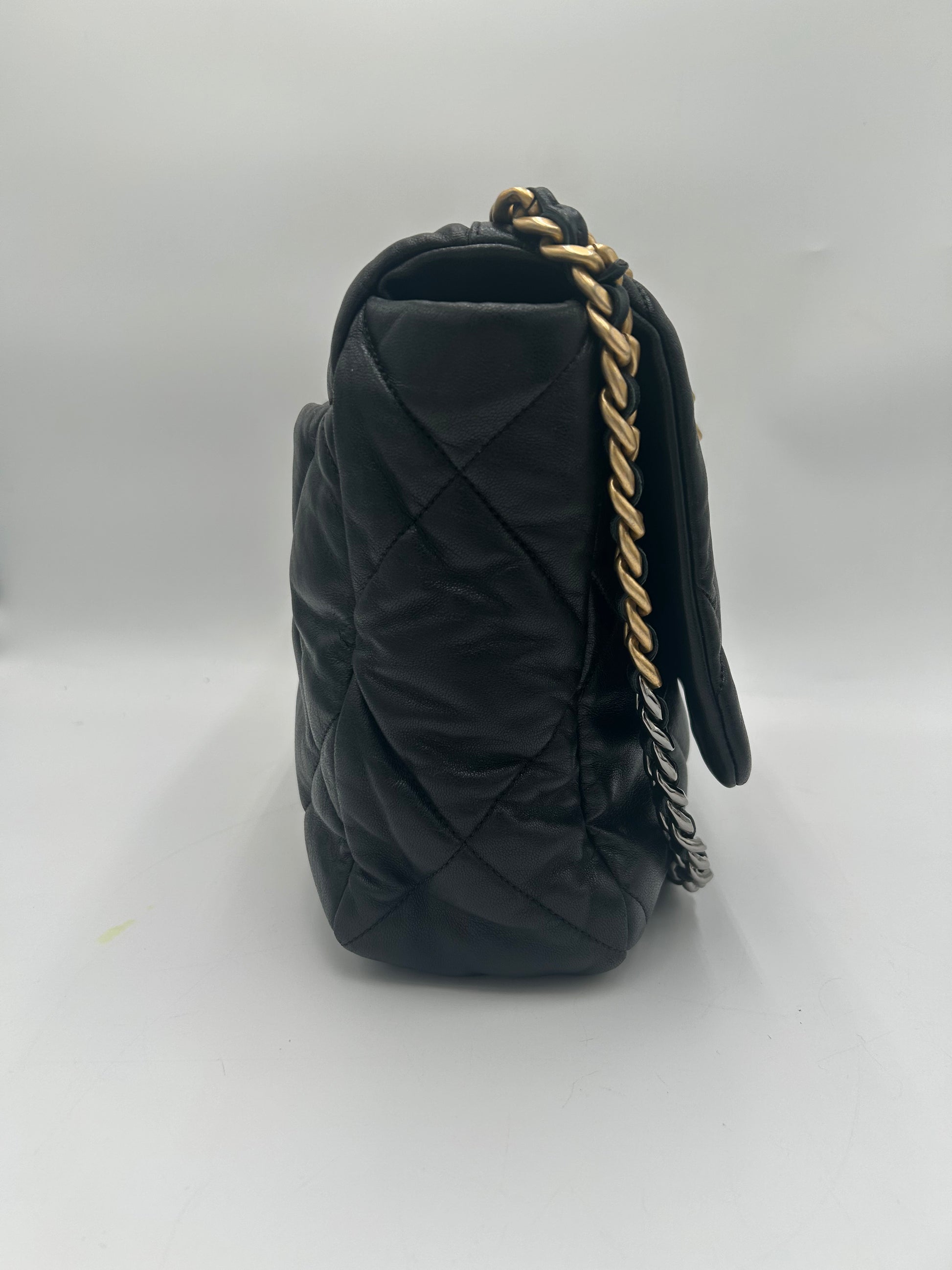 Chanel C19 Maxi
