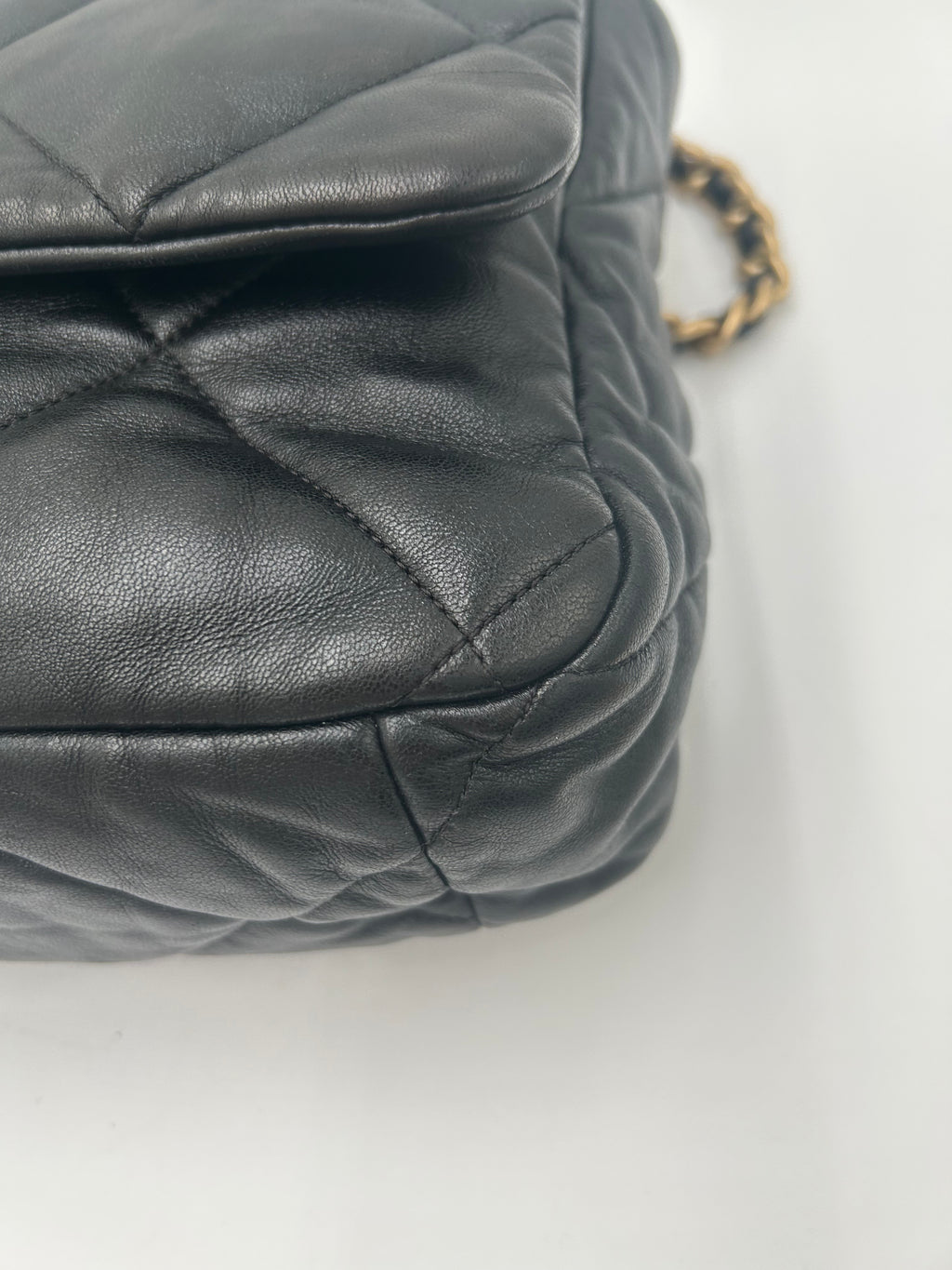 Chanel C19 Maxi