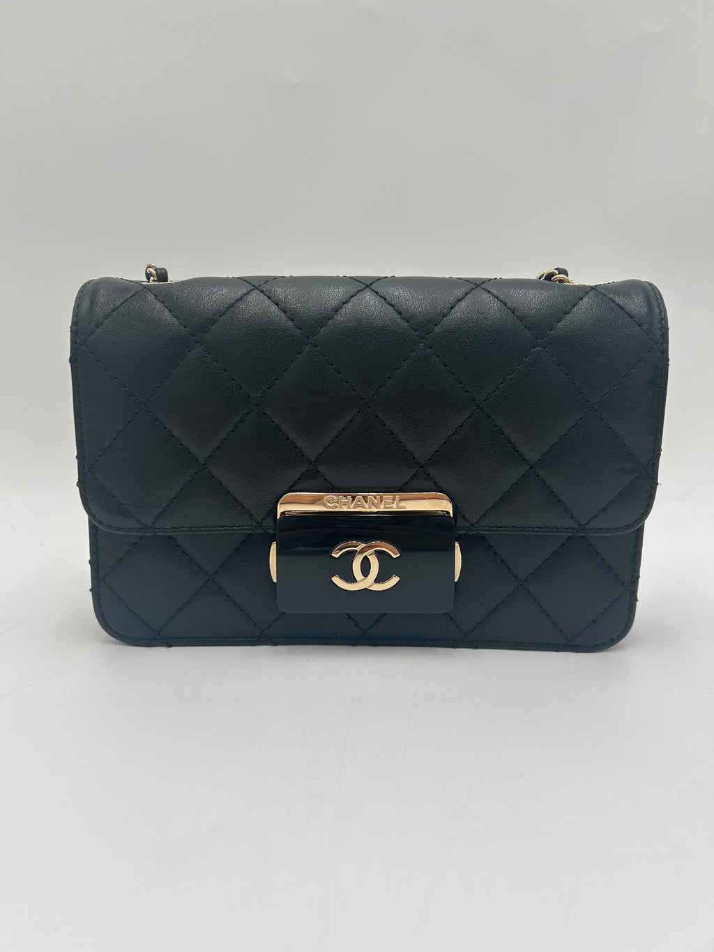 Chanel Beauty Lock Flap