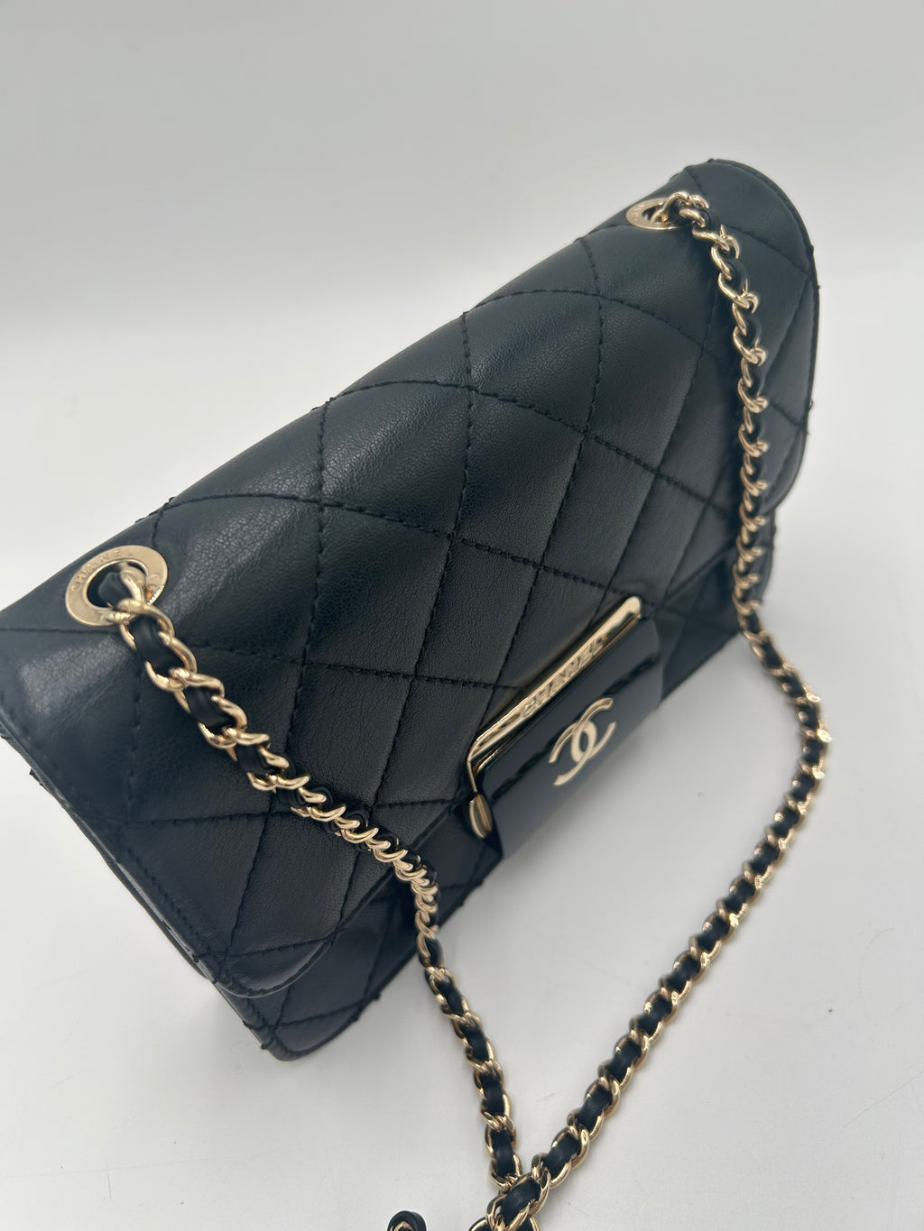 Chanel Beauty Lock Flap