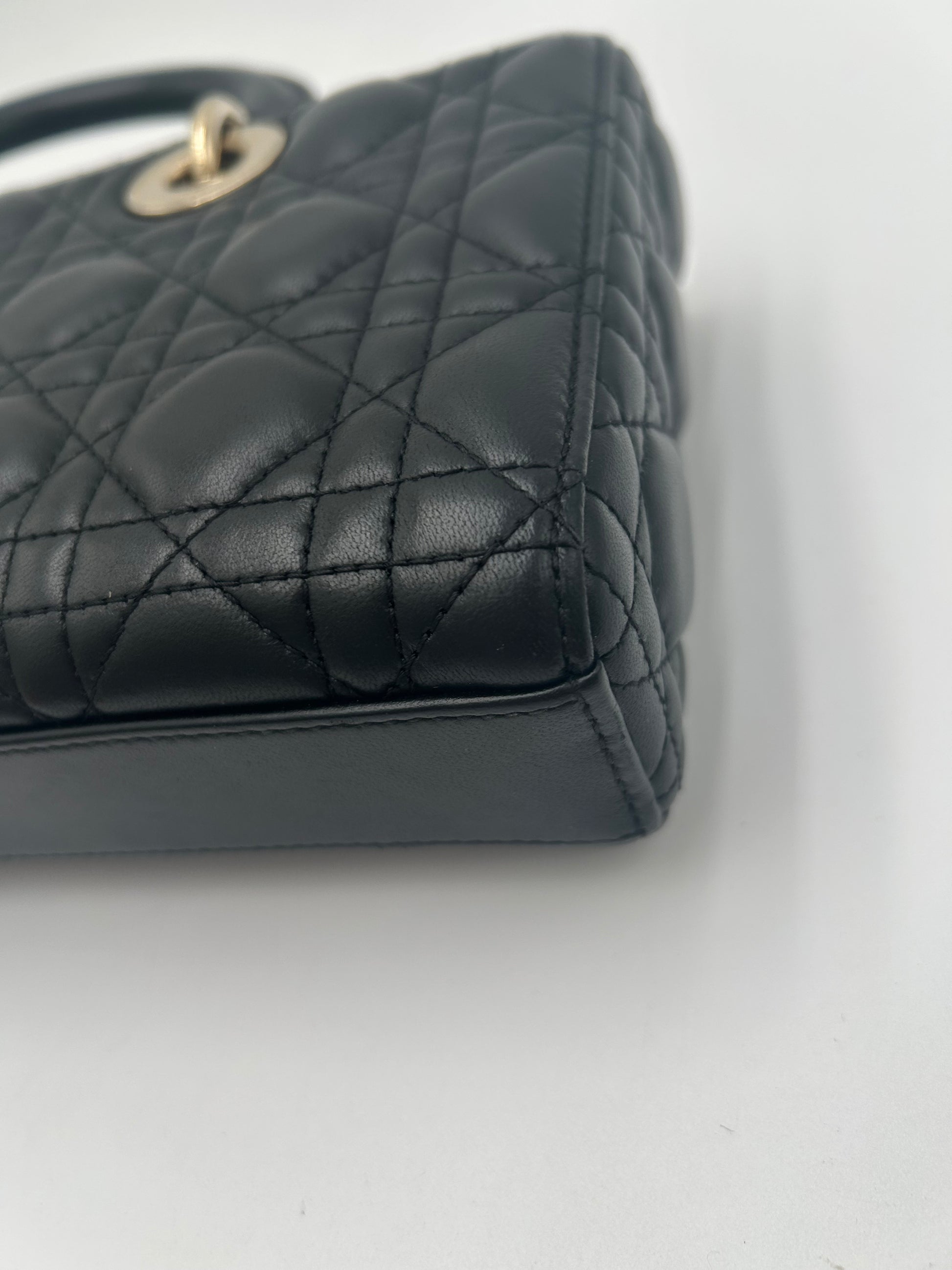Dior D-Joy Medium