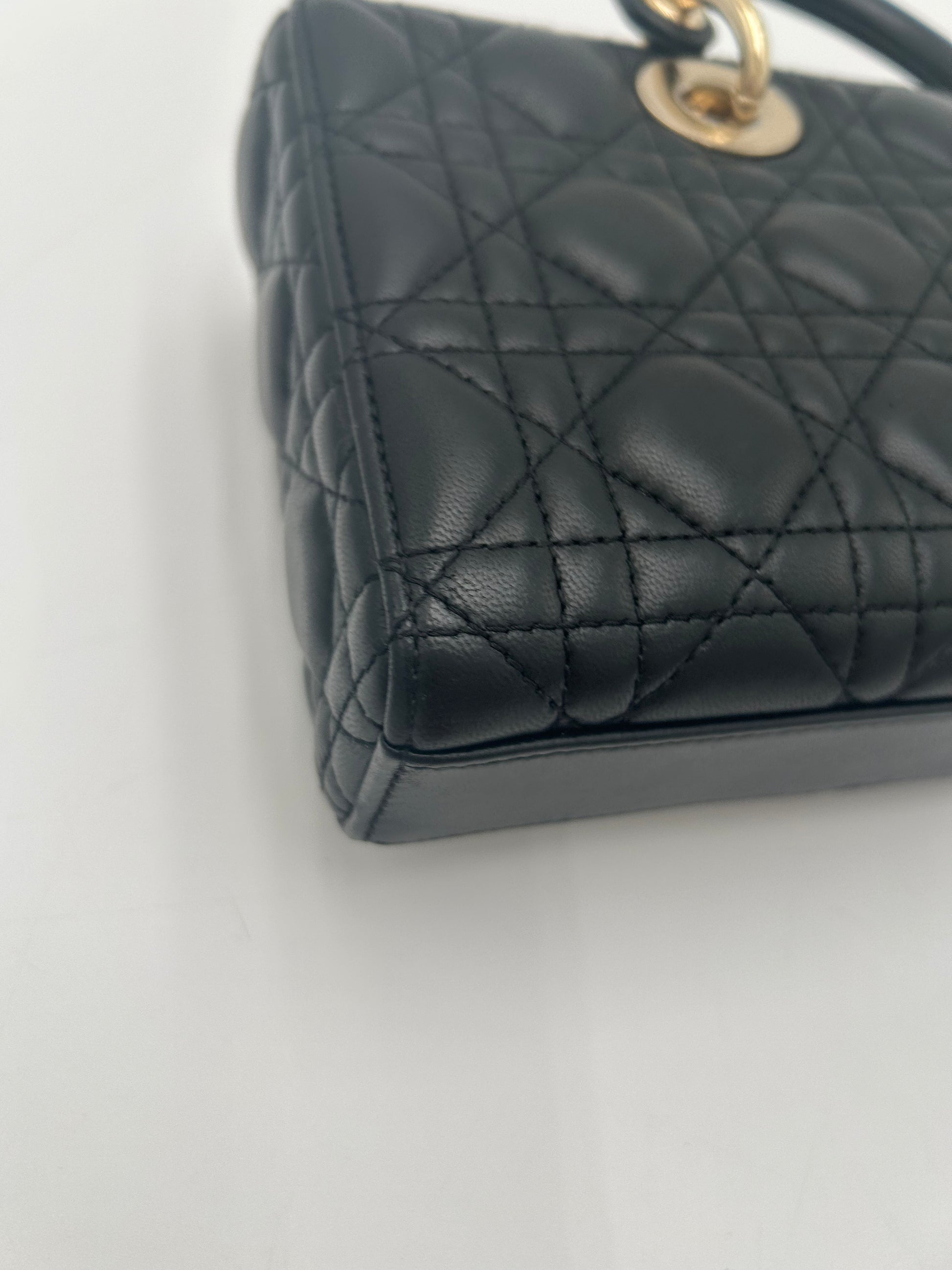Dior D-Joy Medium