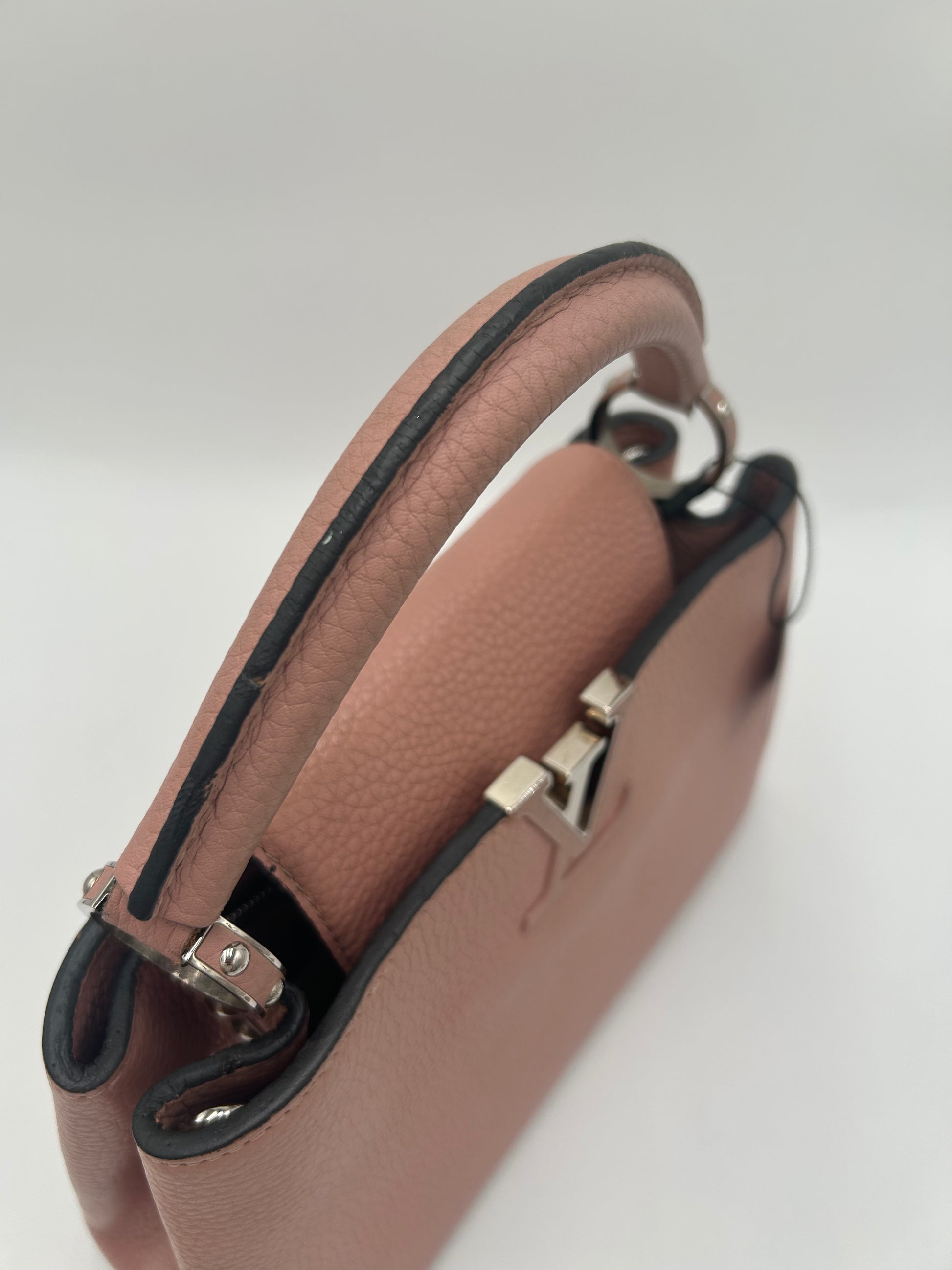 Louis Vuitton Capucines BB