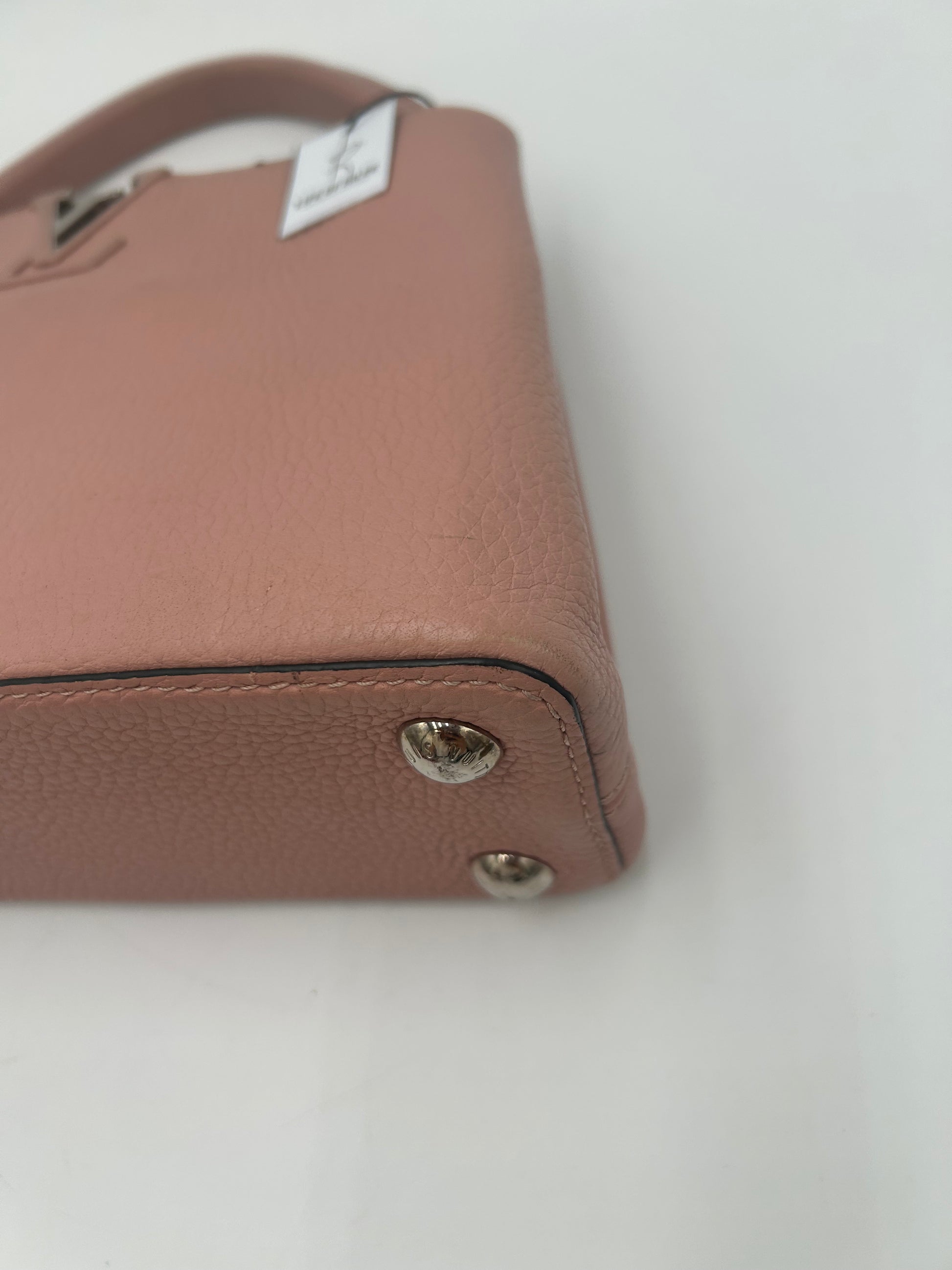 Louis Vuitton Capucines BB