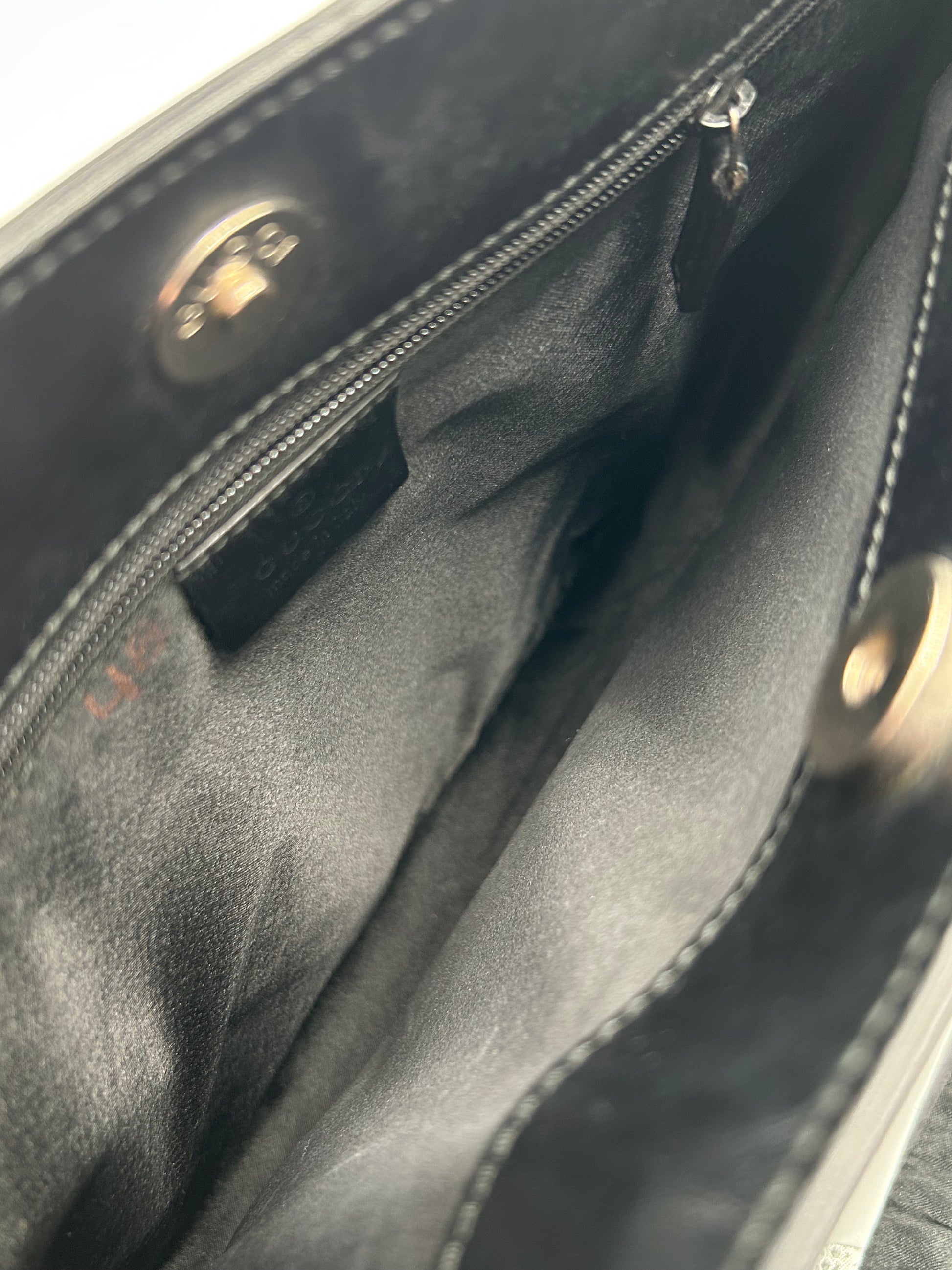 Gucci Patent Shoulderbag