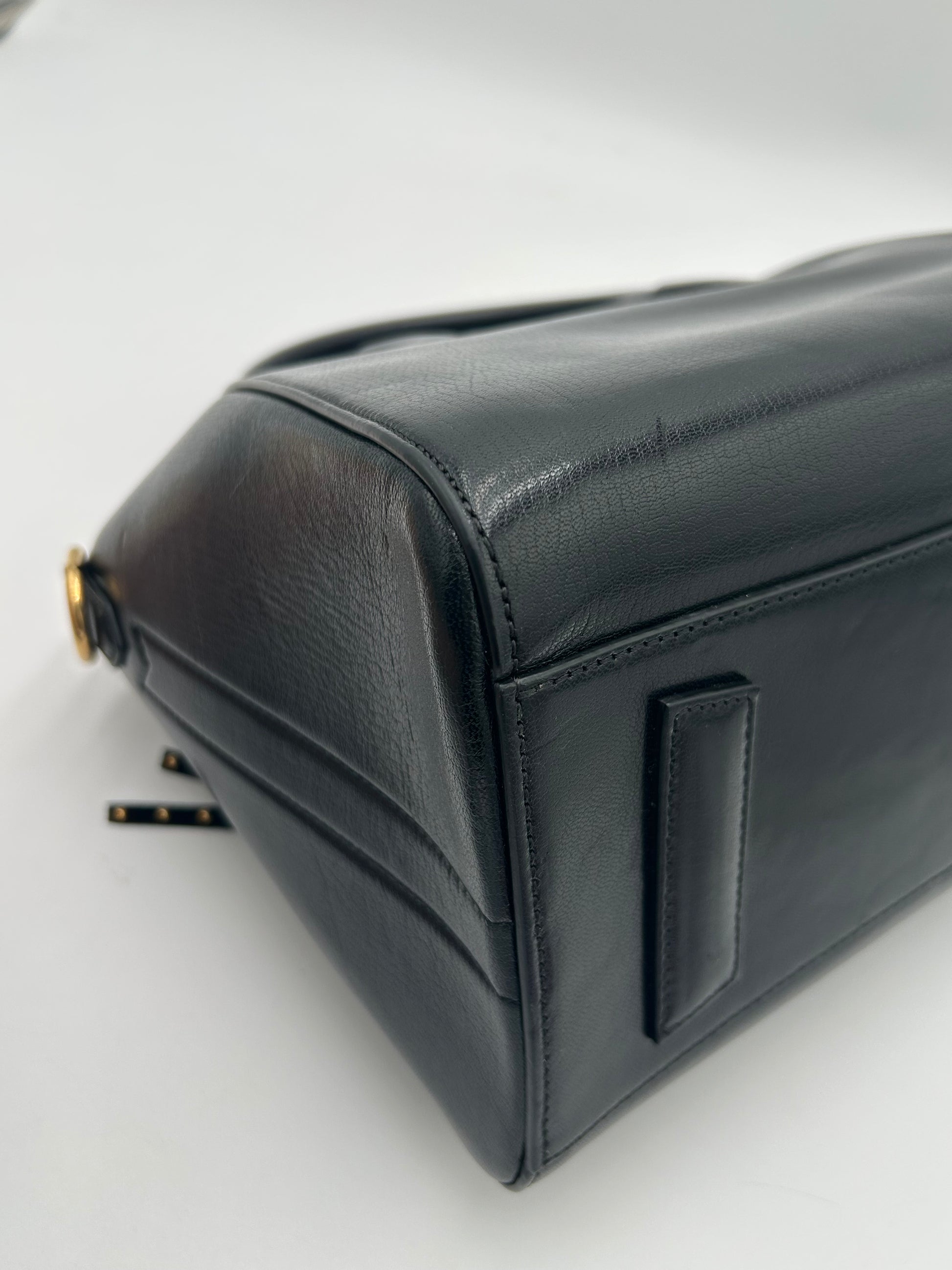 Givenchy Antigona Small