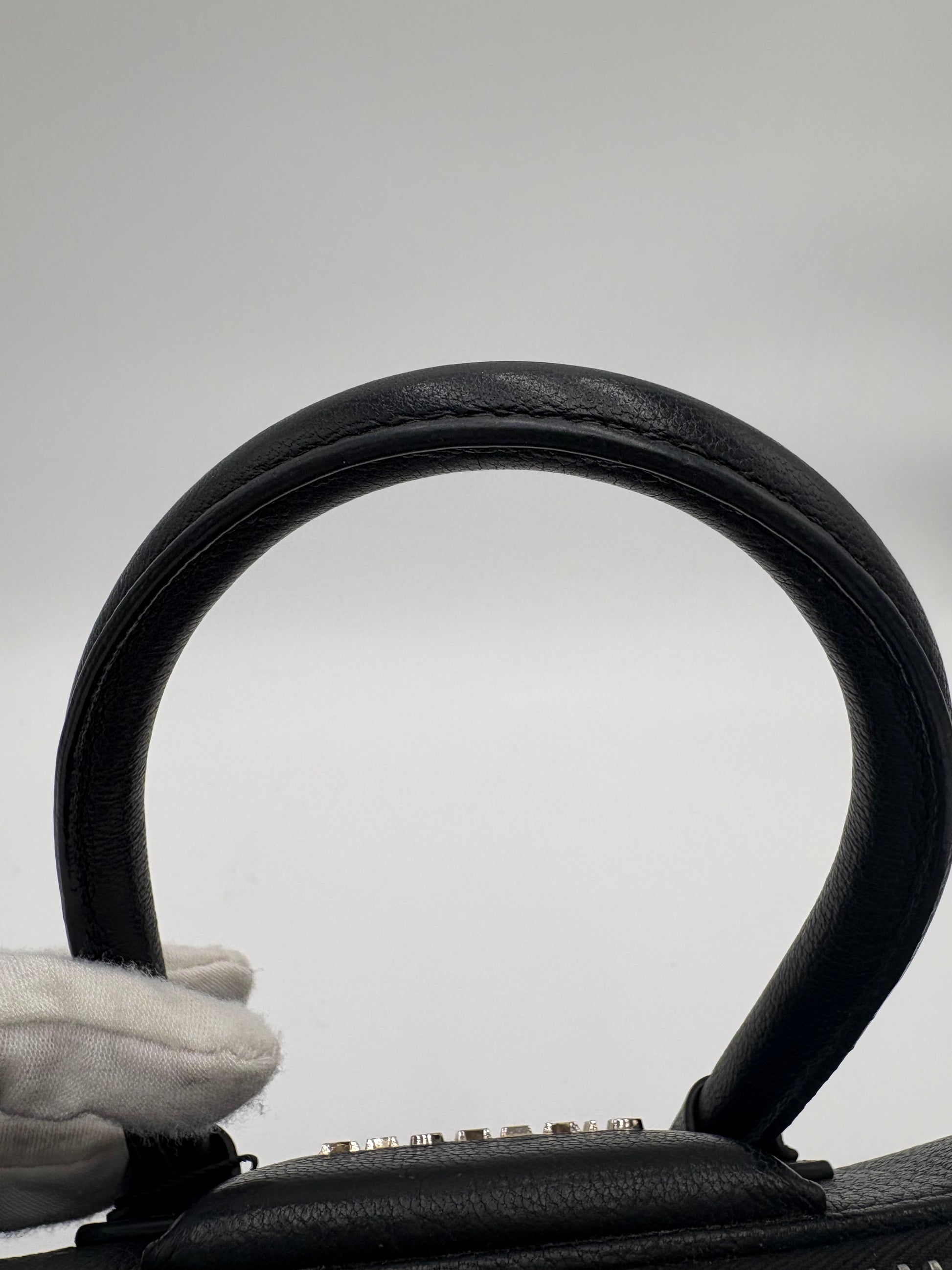 Givenchy Mini Antigona