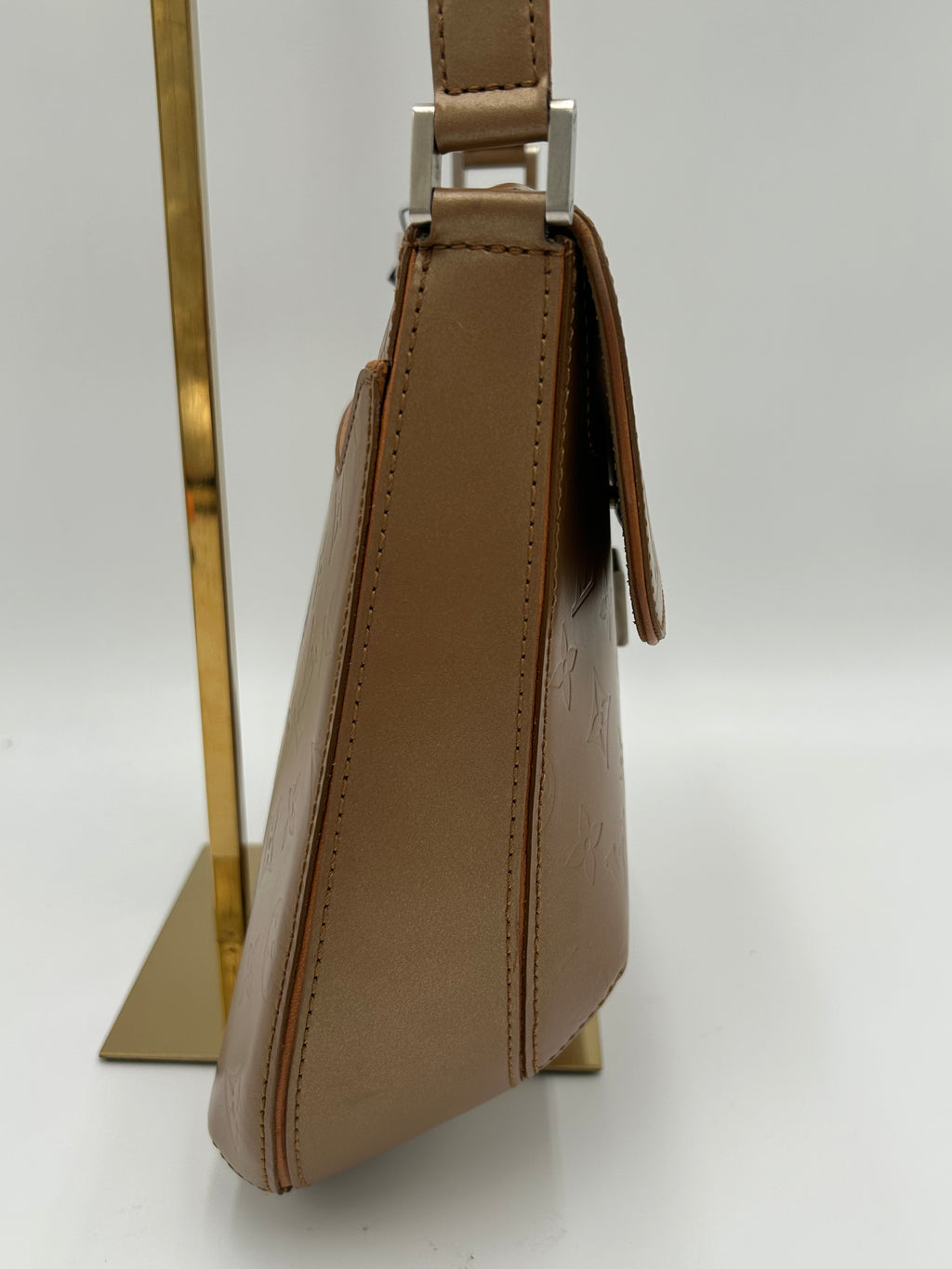 Louis Vuitton Mat Webster