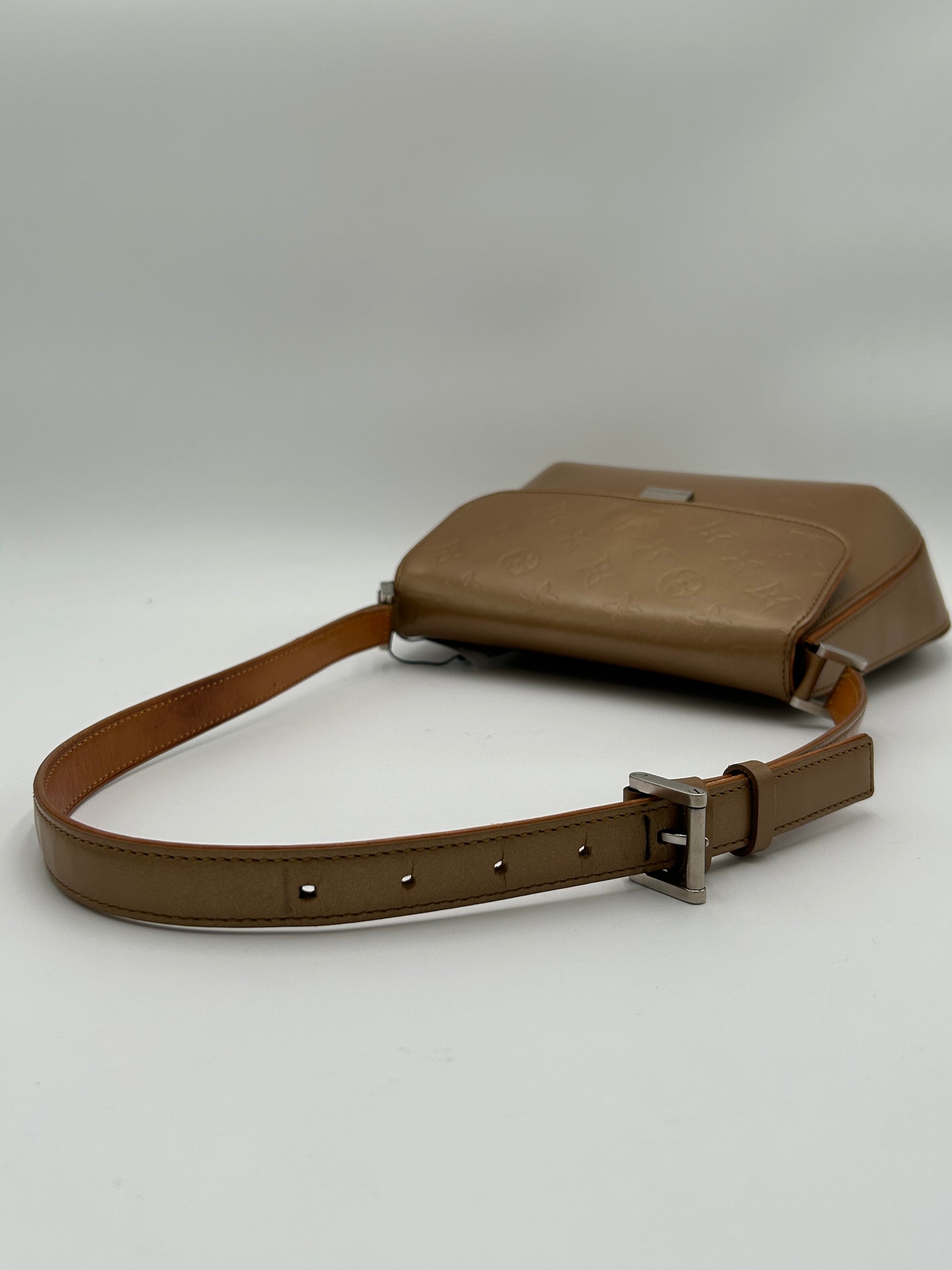 Louis Vuitton Mat Webster