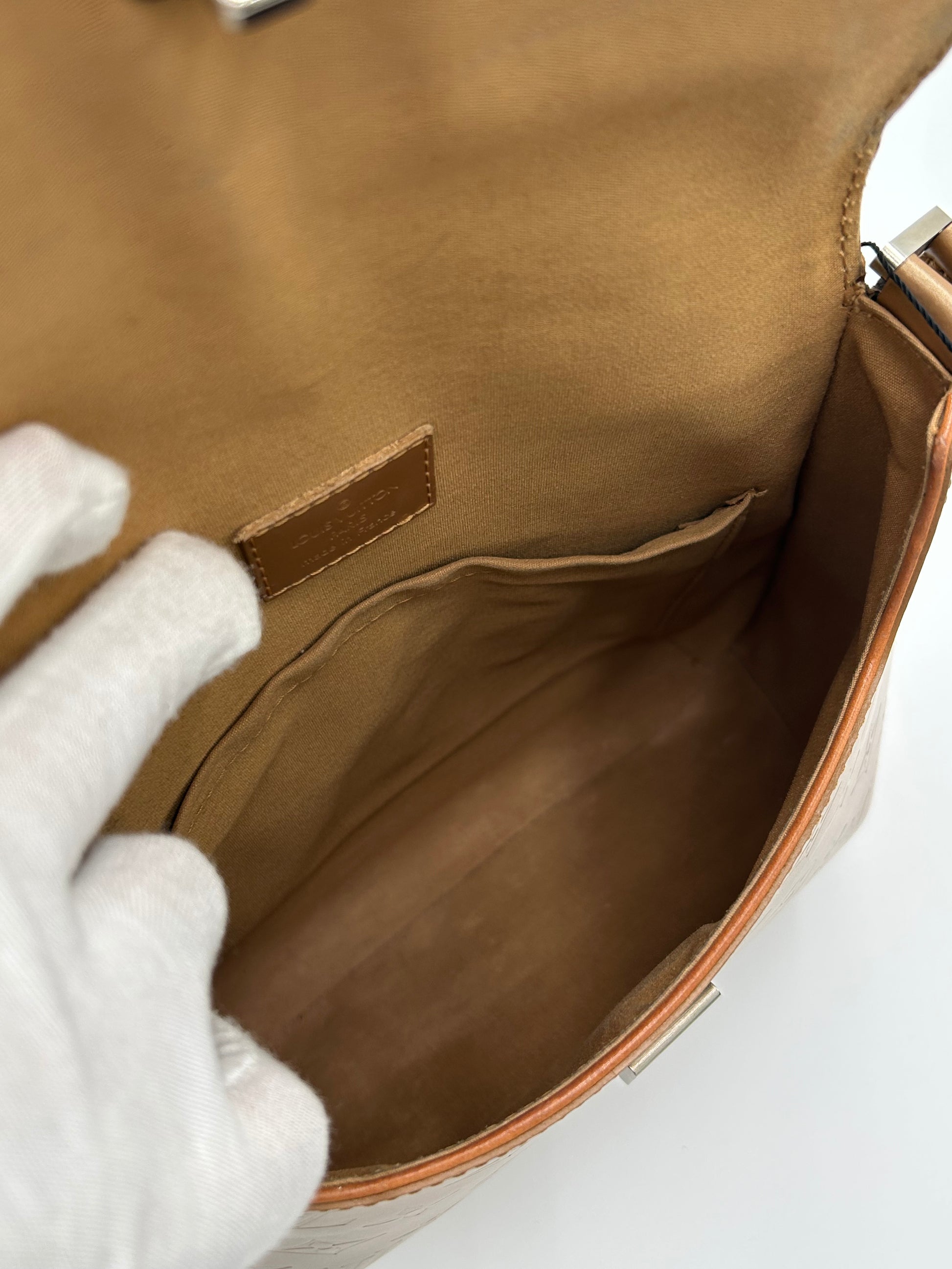 Louis Vuitton Mat Webster