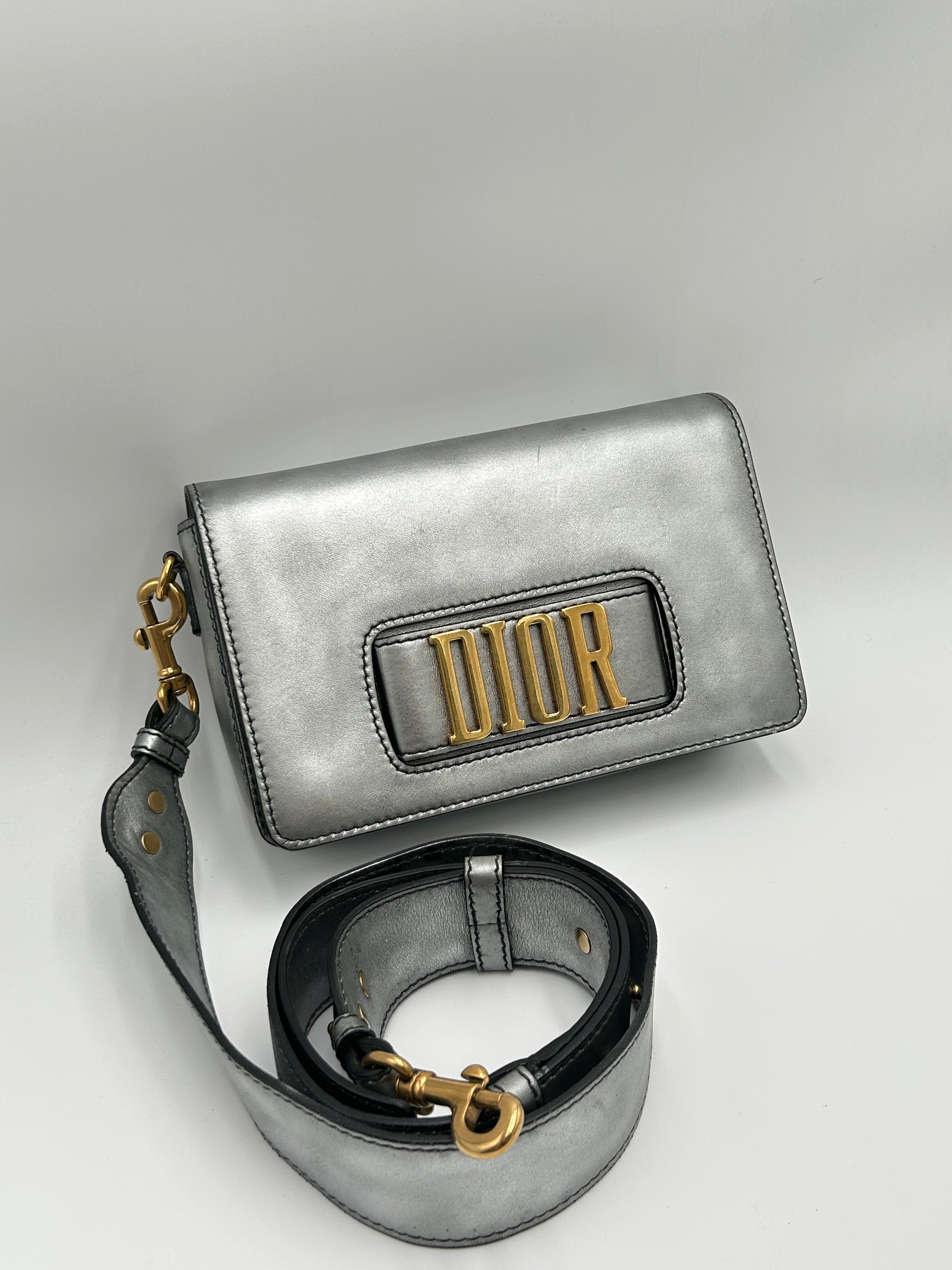 Dior Diorevolution Flap