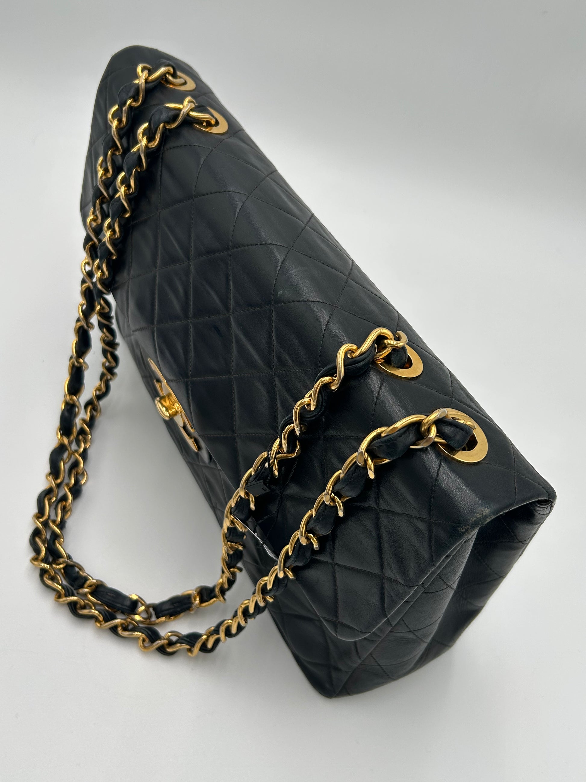 Chanel Maxi Big CC