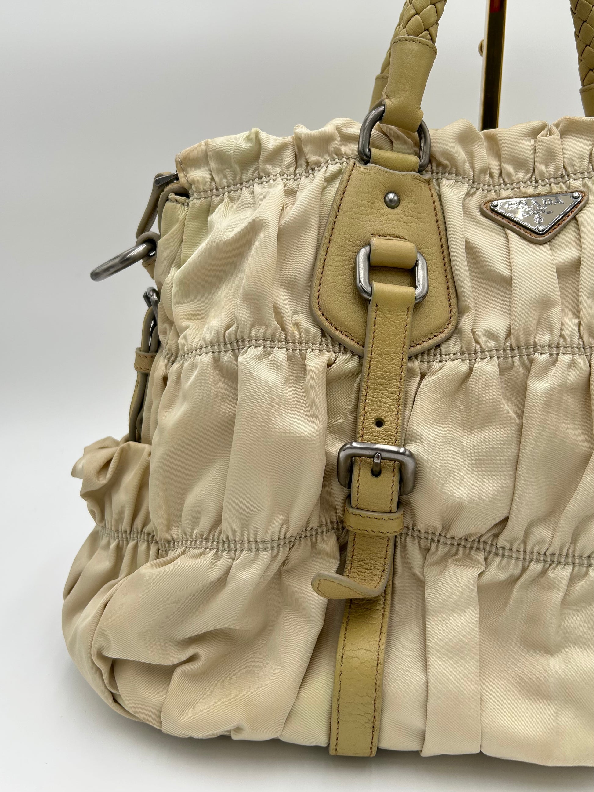Prada Gaufre