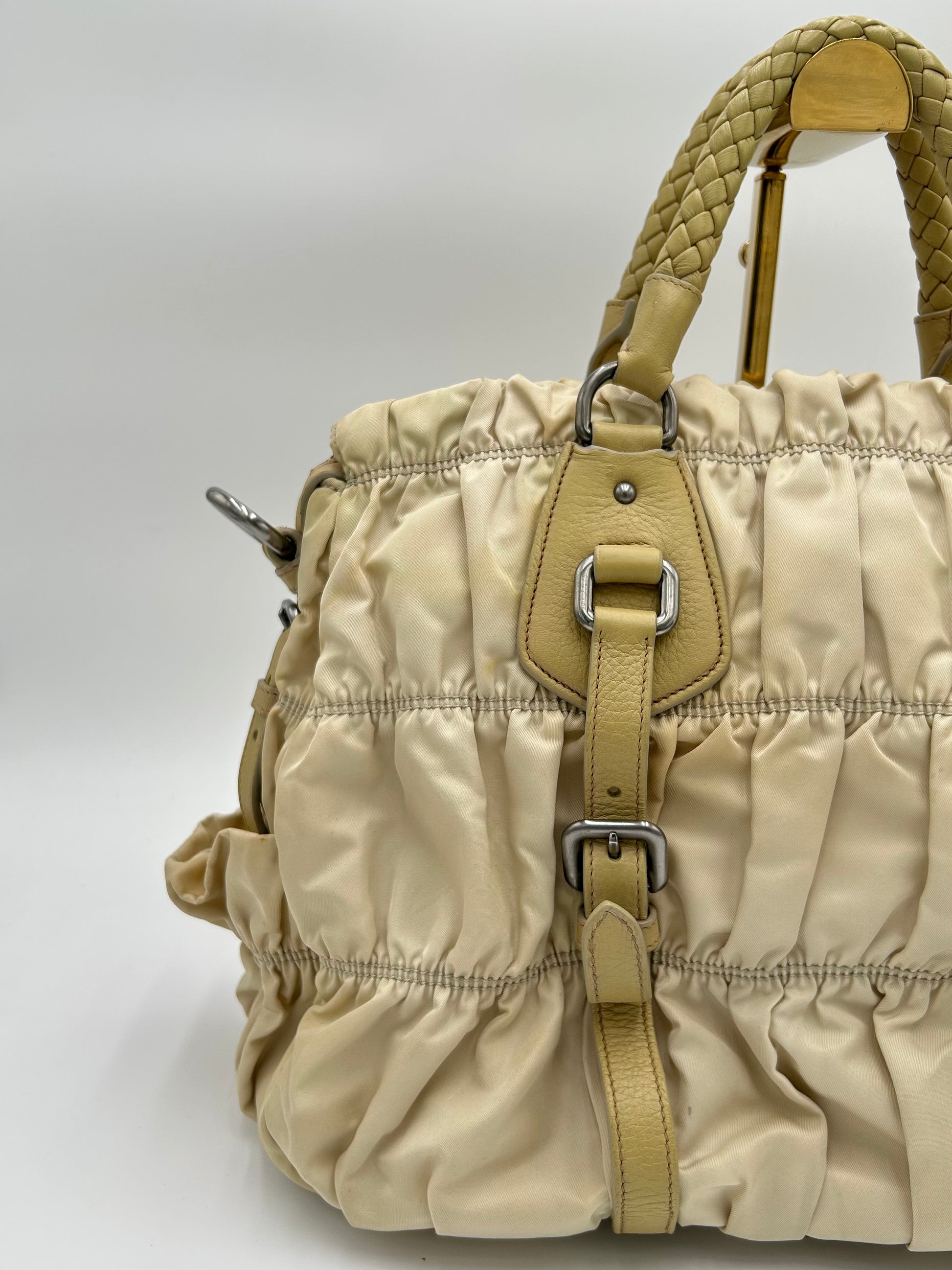 Prada Gaufre