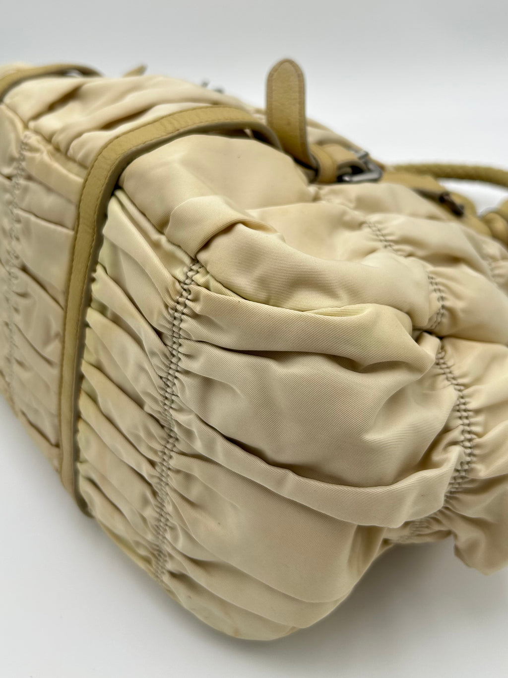 Prada Gaufre