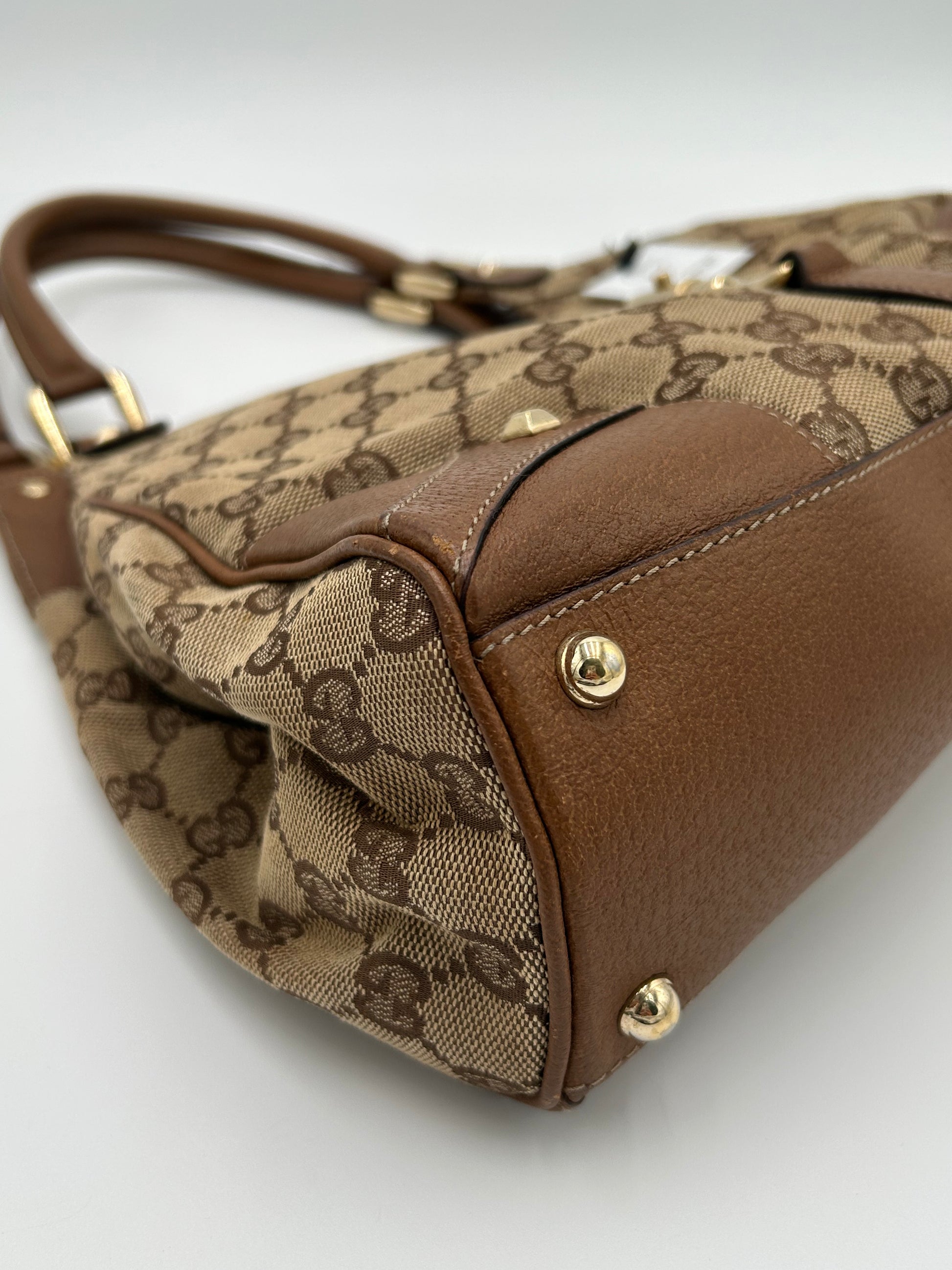 Gucci Jackie