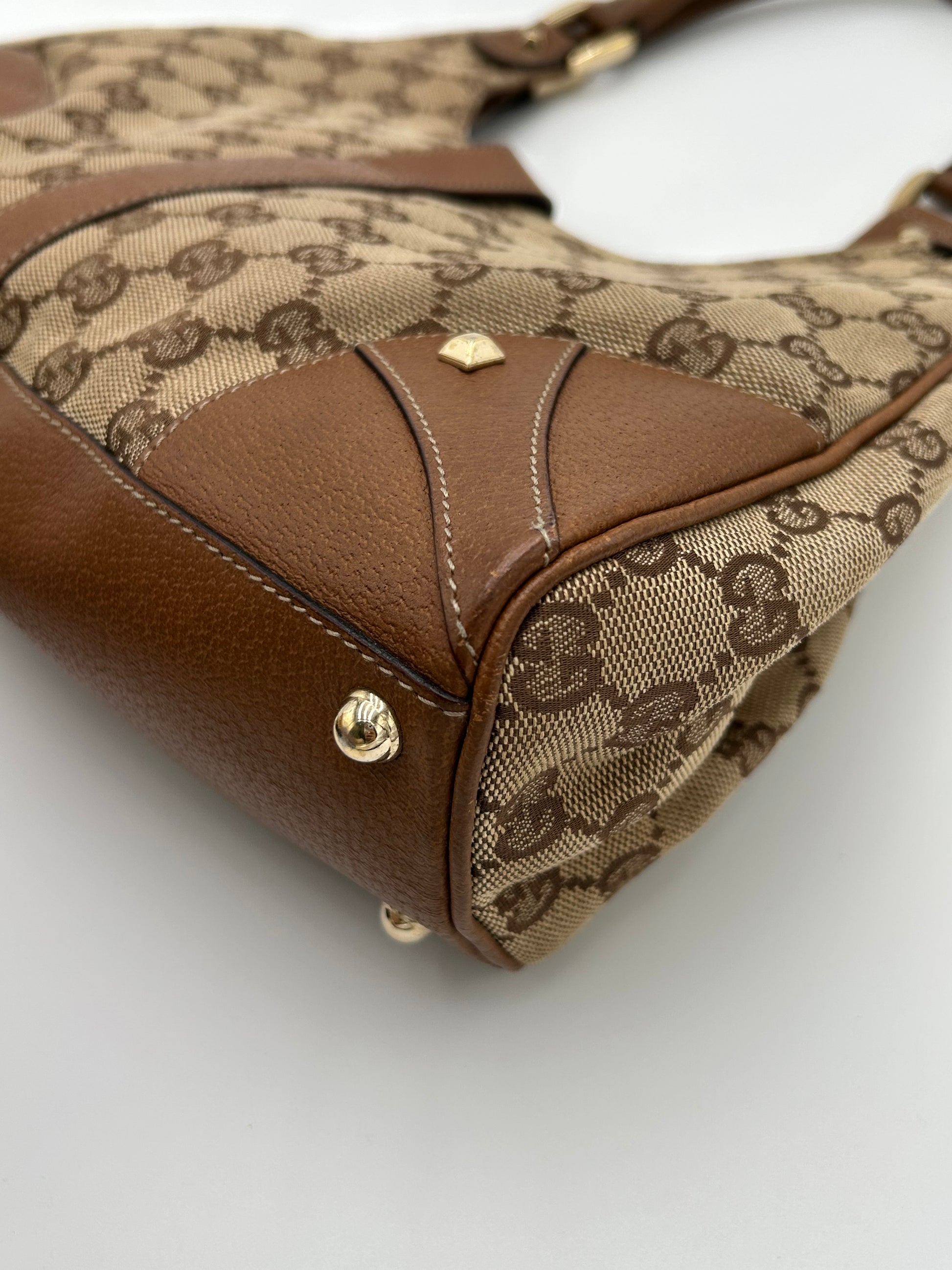 Gucci Jackie