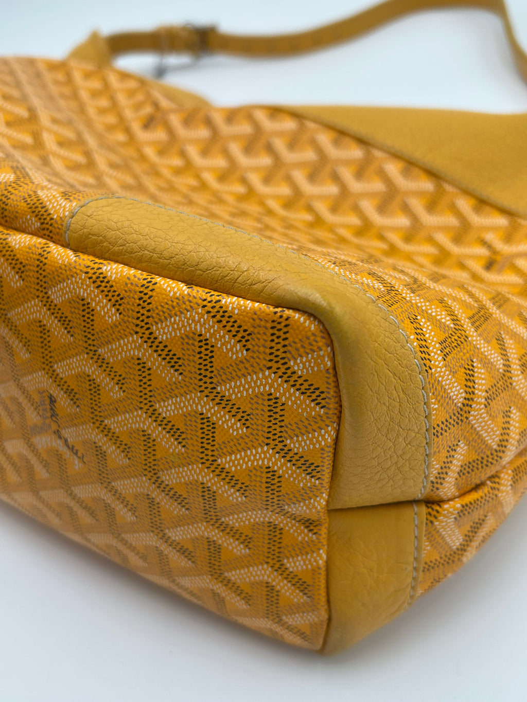 Goyard Grenadine