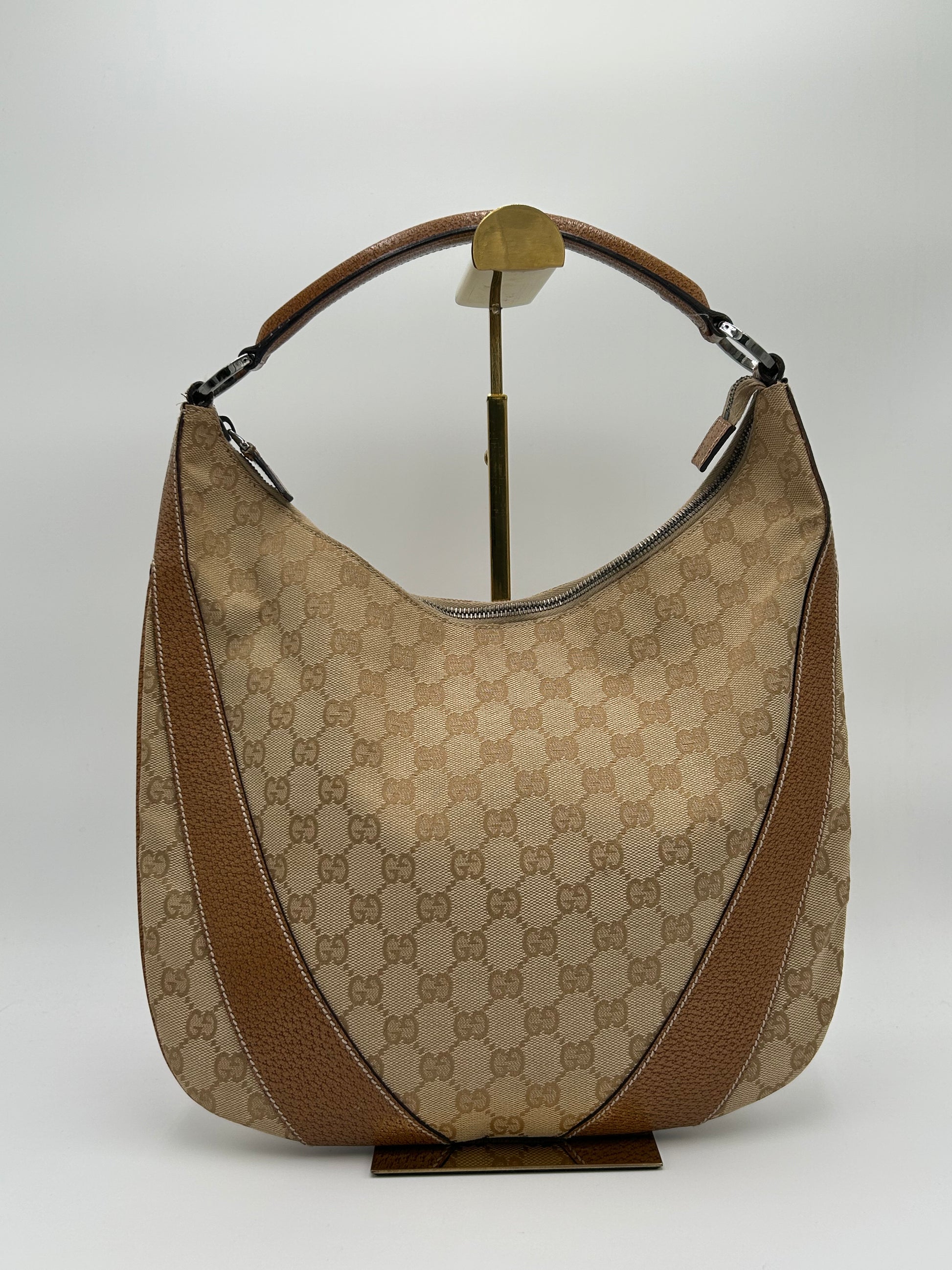 Gucci Monogram Shoulderbag
