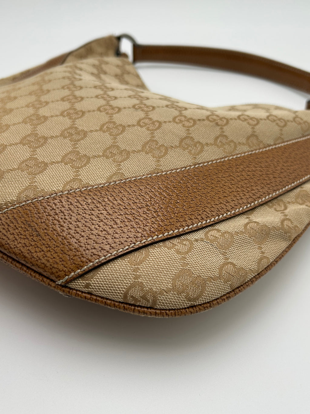 Gucci Monogram Shoulderbag