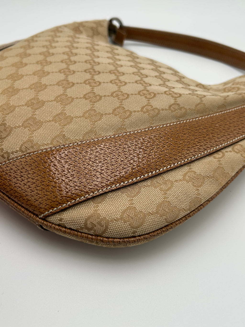 Gucci Monogram Shoulderbag