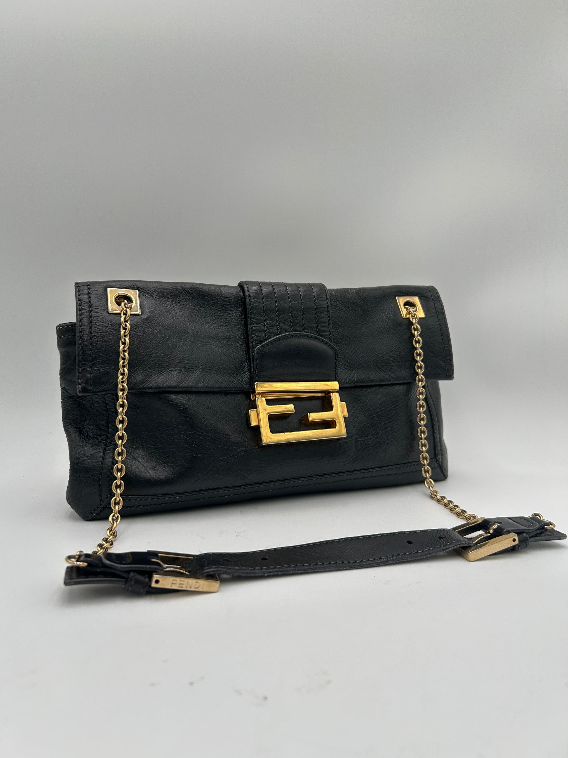 Fendi Chain Baguette