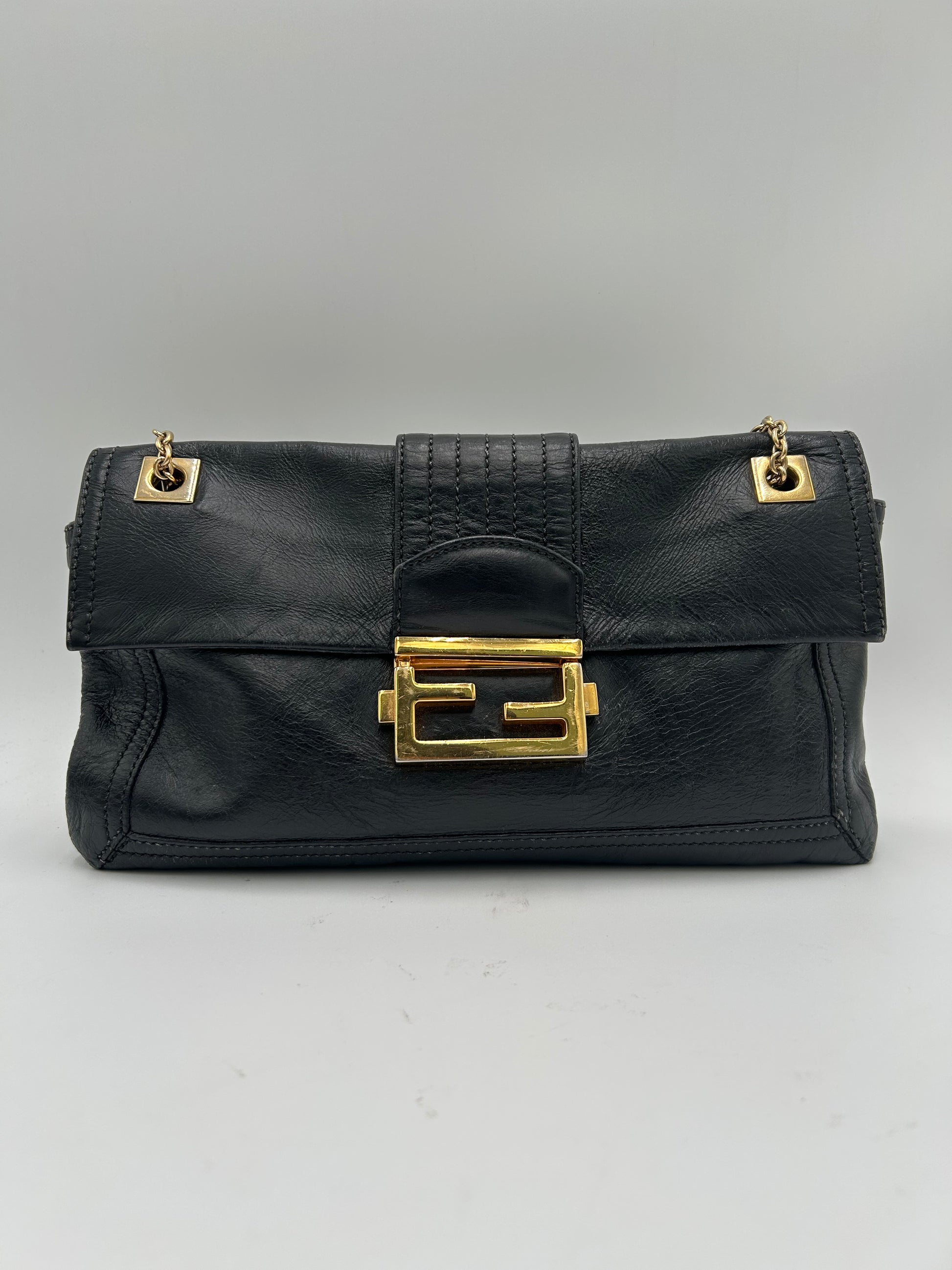 Fendi Chain Baguette