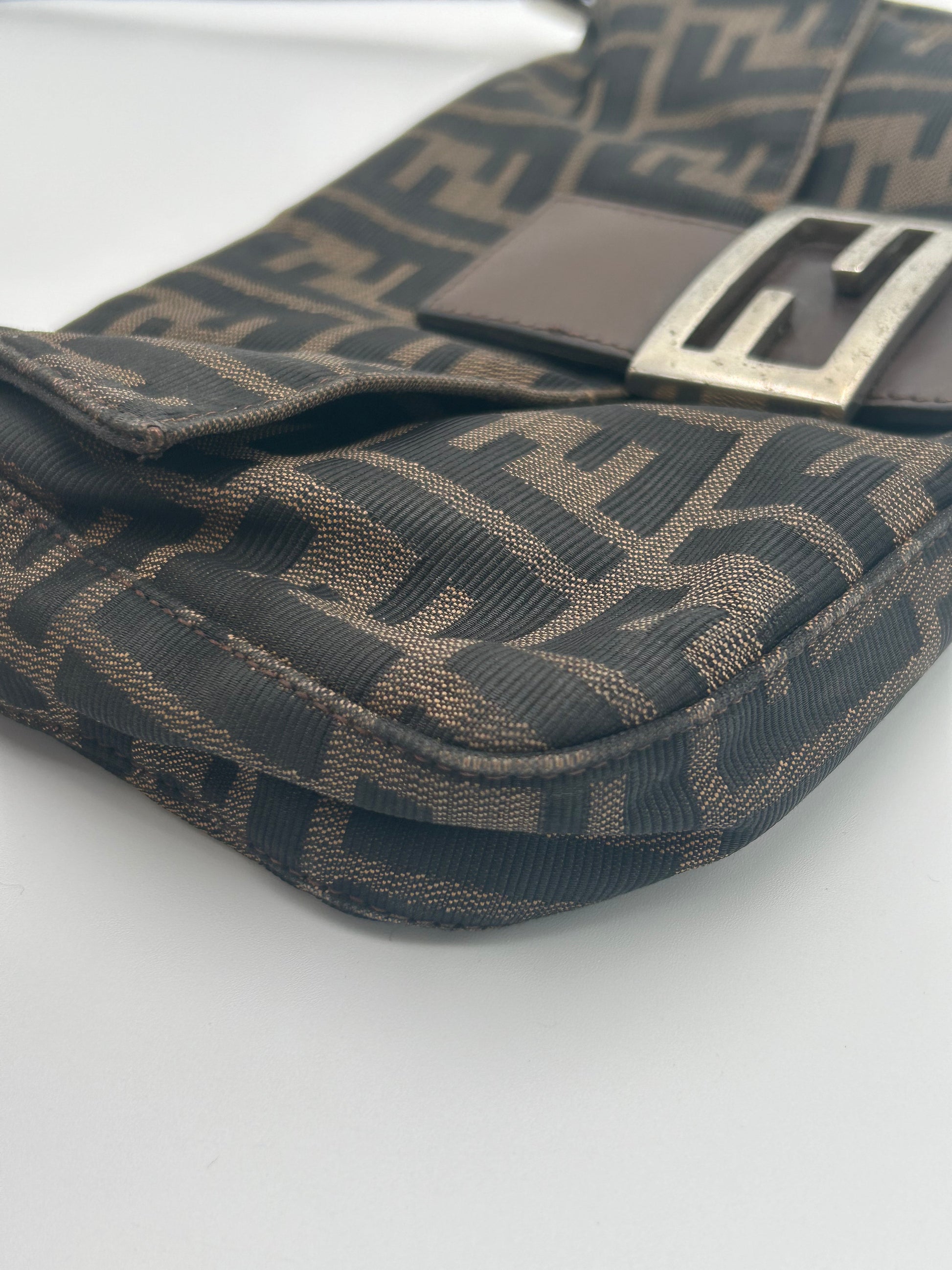 Fendi Baguette