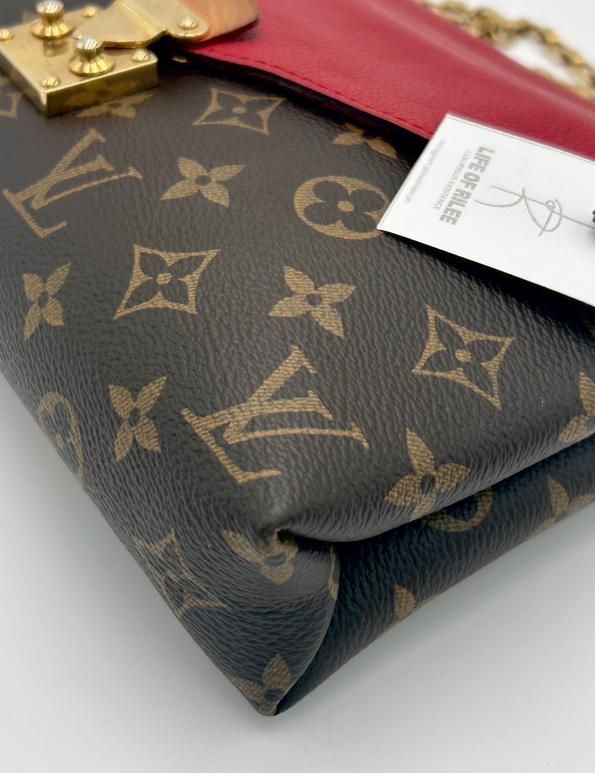 LV Pallas Chain