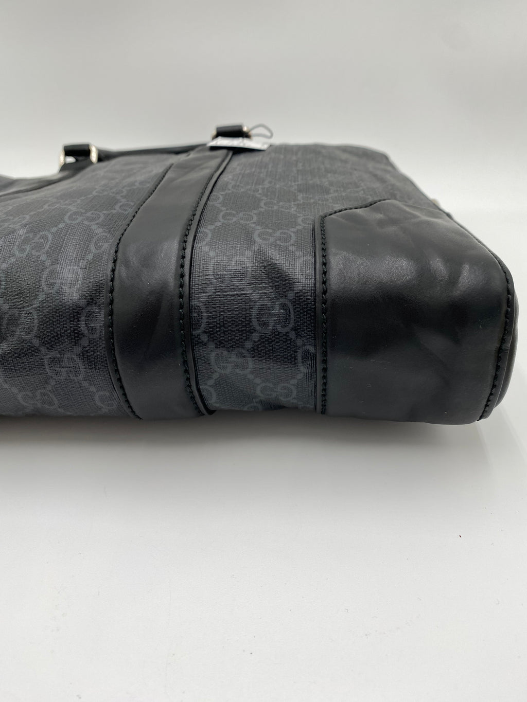 Gucci Supreme Document Bag