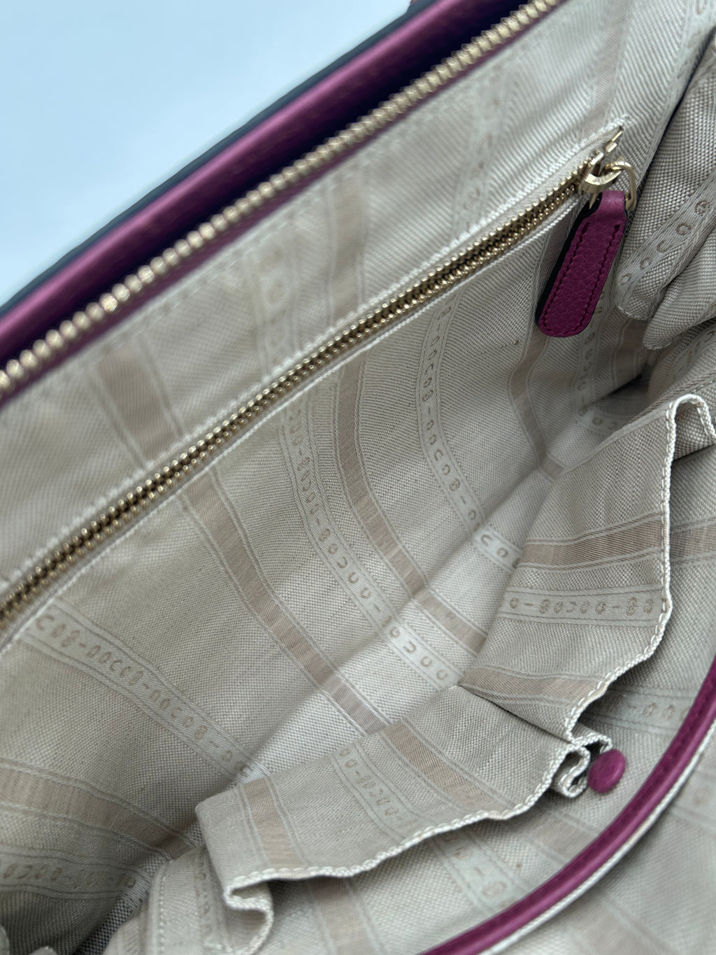 Gucci Lady Dollar Satchel