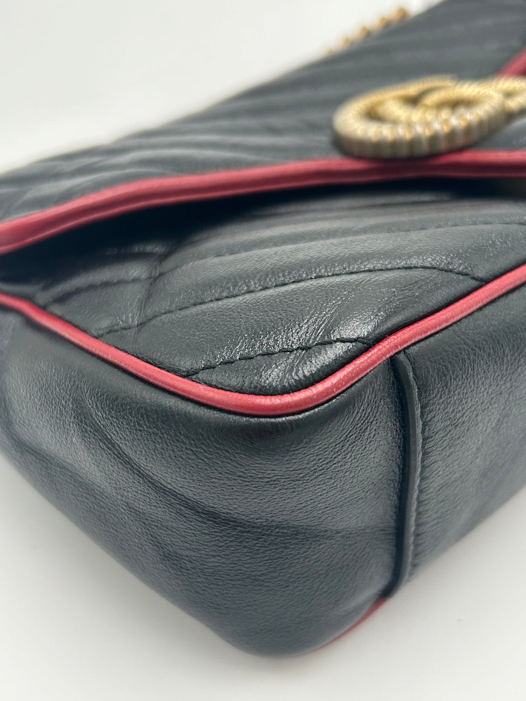 Gucci Marmont Torchon Flap Small