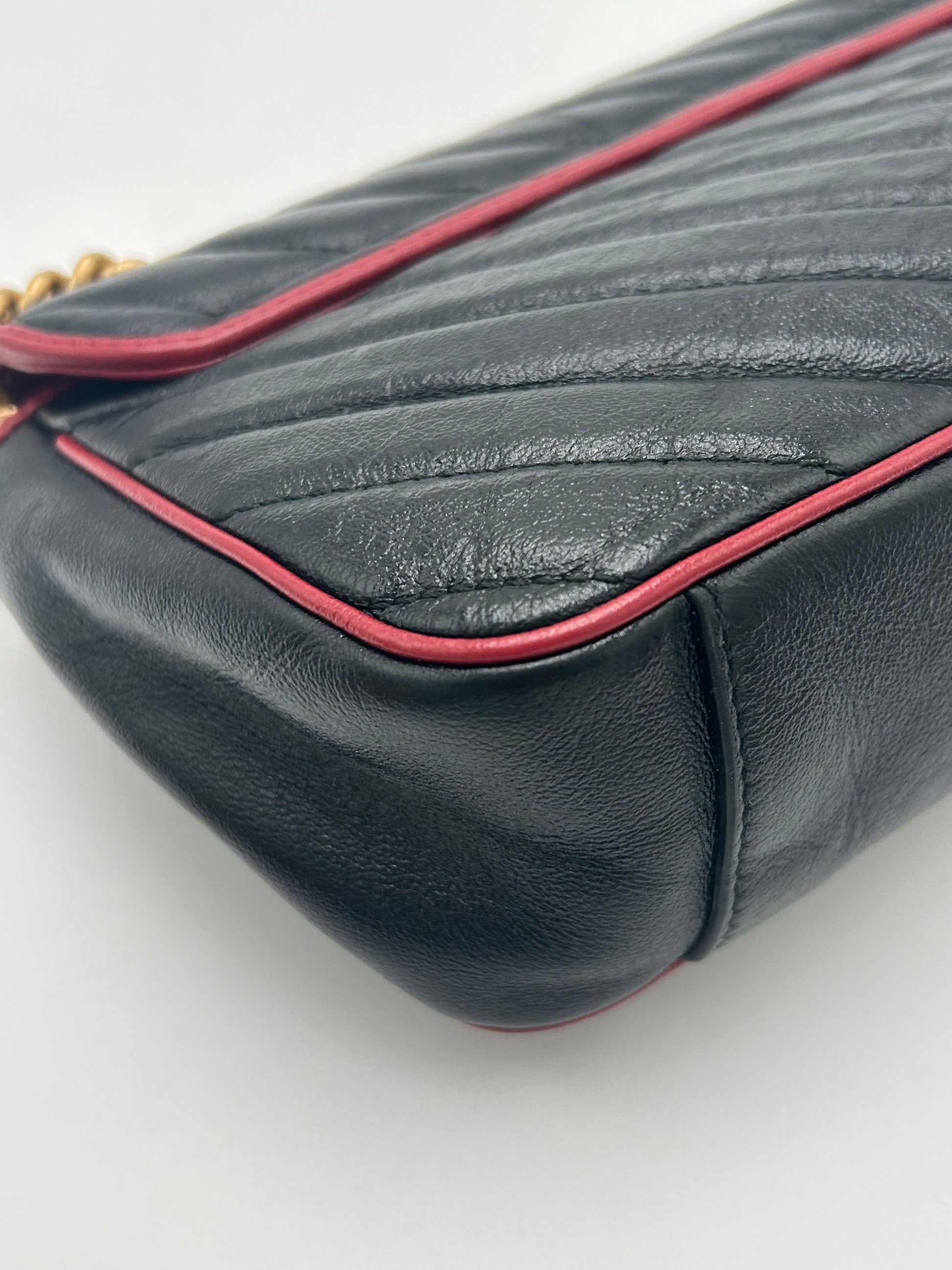 Gucci Marmont Torchon Flap Small
