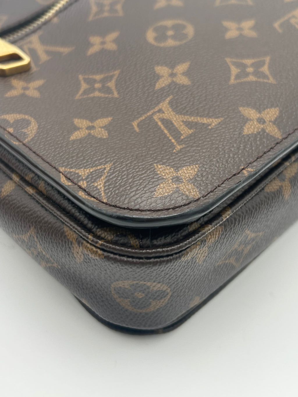 Louis Vuitton Metis