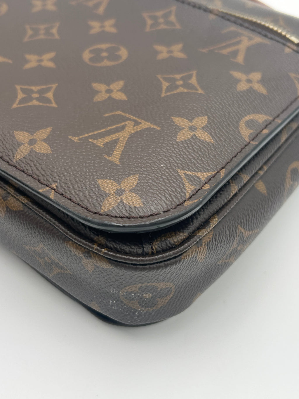 Louis Vuitton Metis
