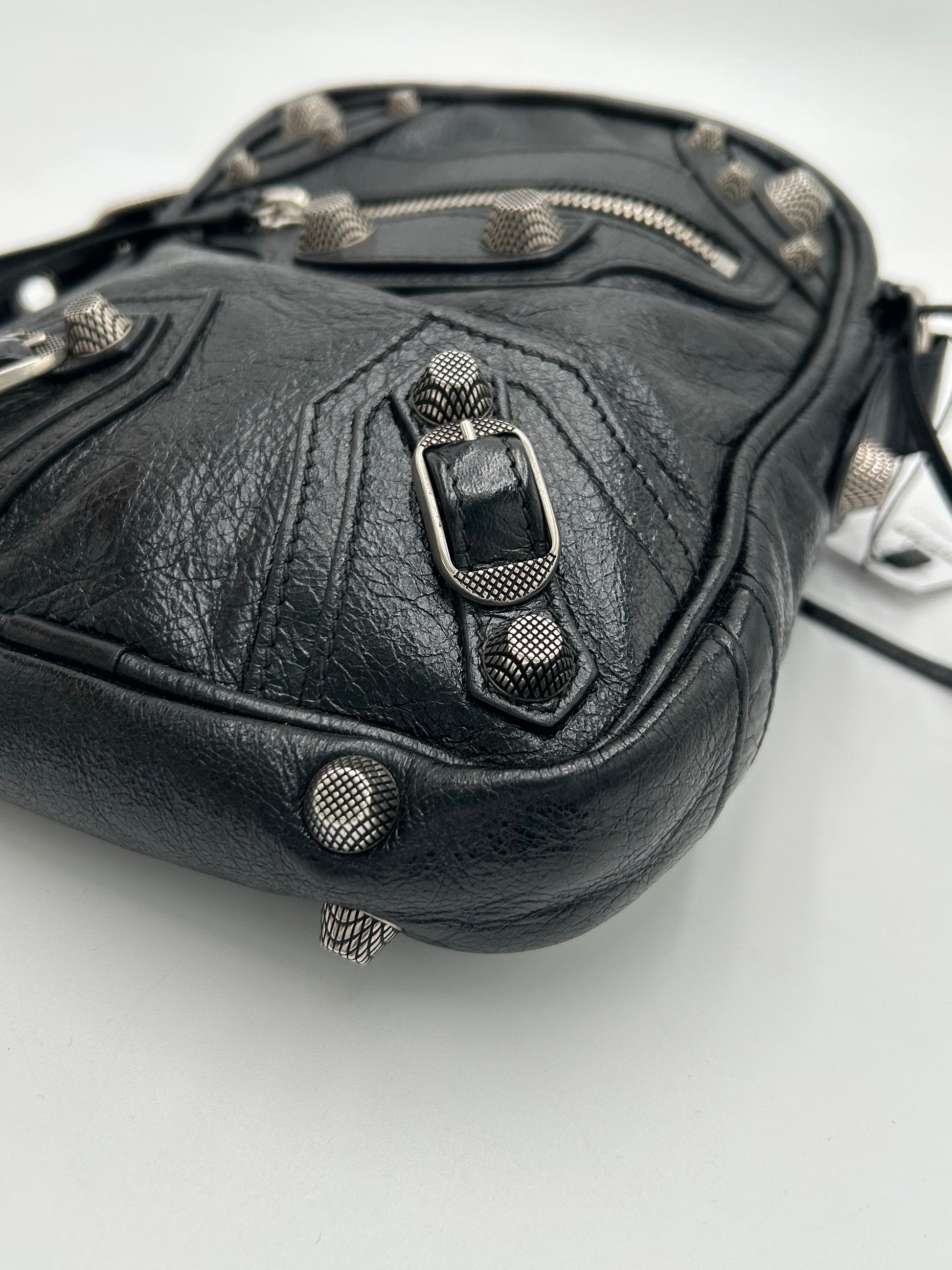 Balenciaga Le Cagole