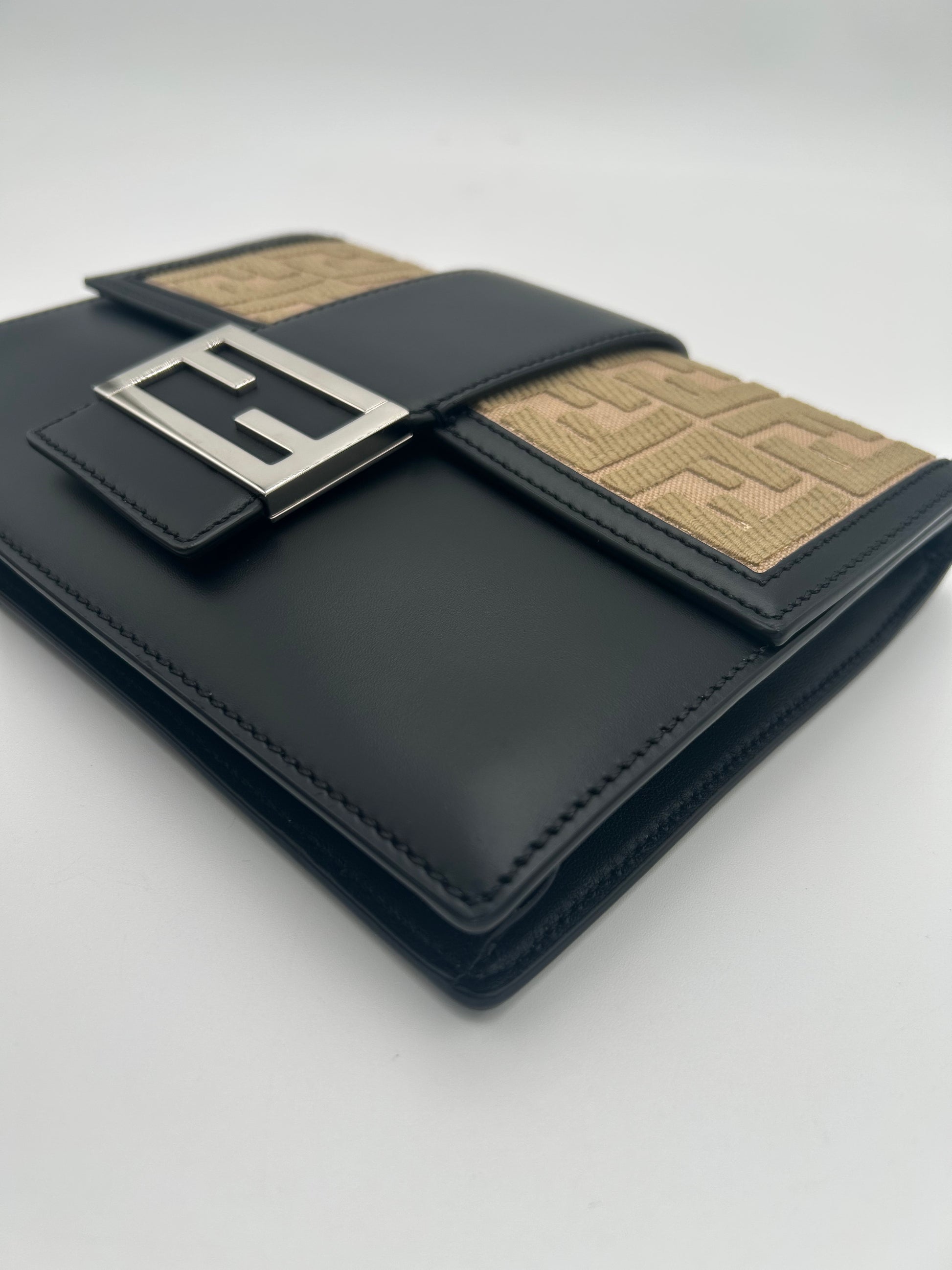 Fendi Flat Baguette