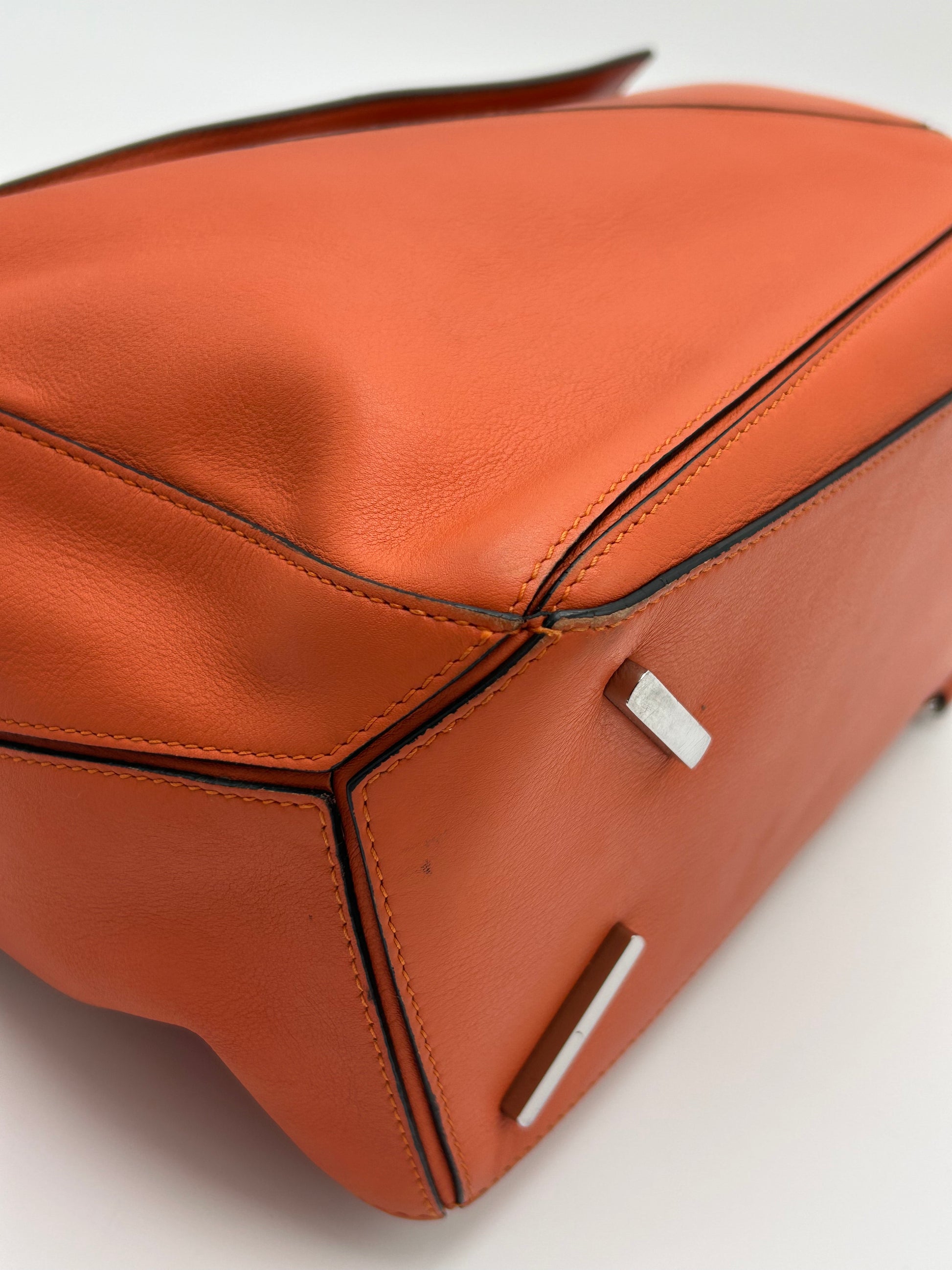 Loewe Puzzle Medium