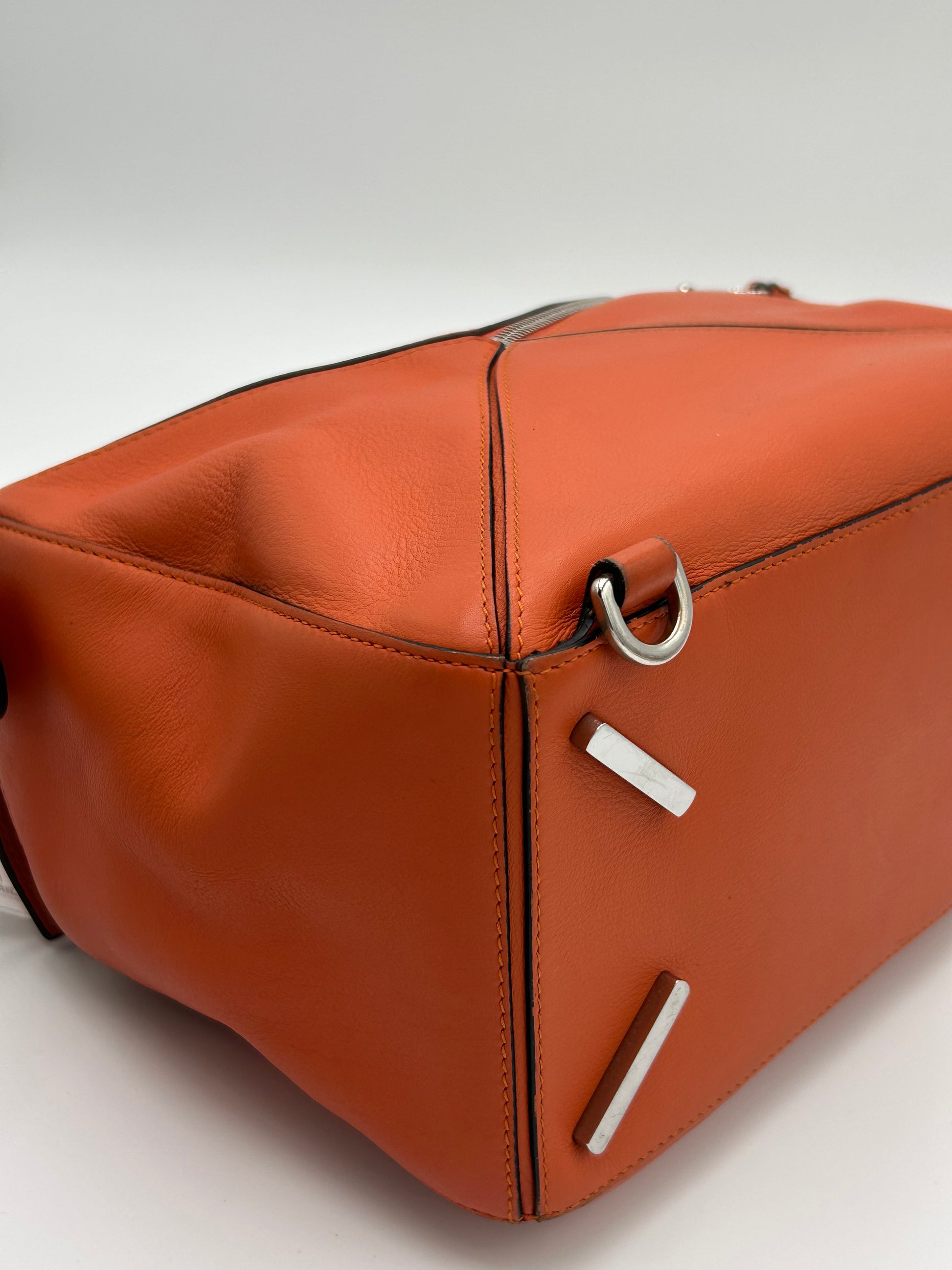 Loewe Puzzle Medium