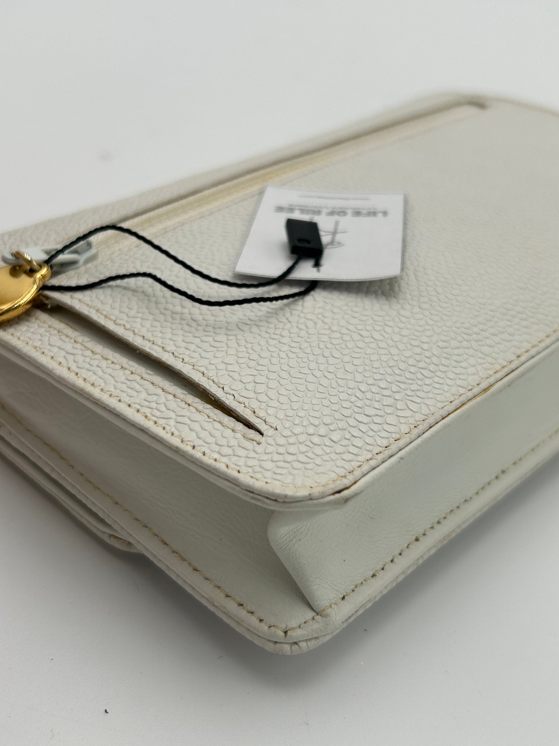 Chanel Wallet On Chain