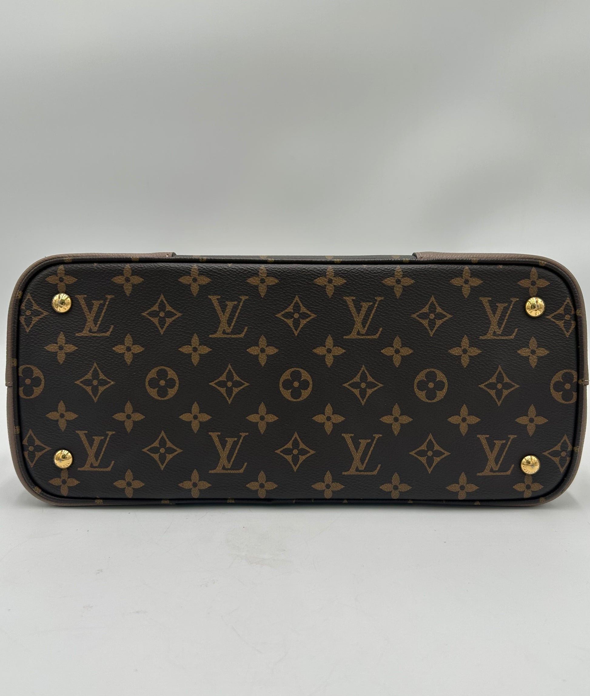 Louis Vuitton Flandrine