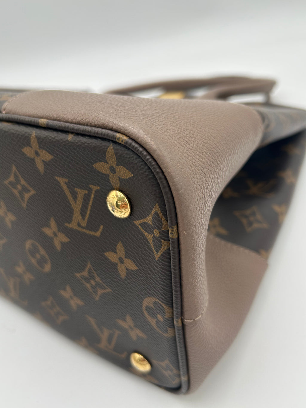 Louis Vuitton Flandrine