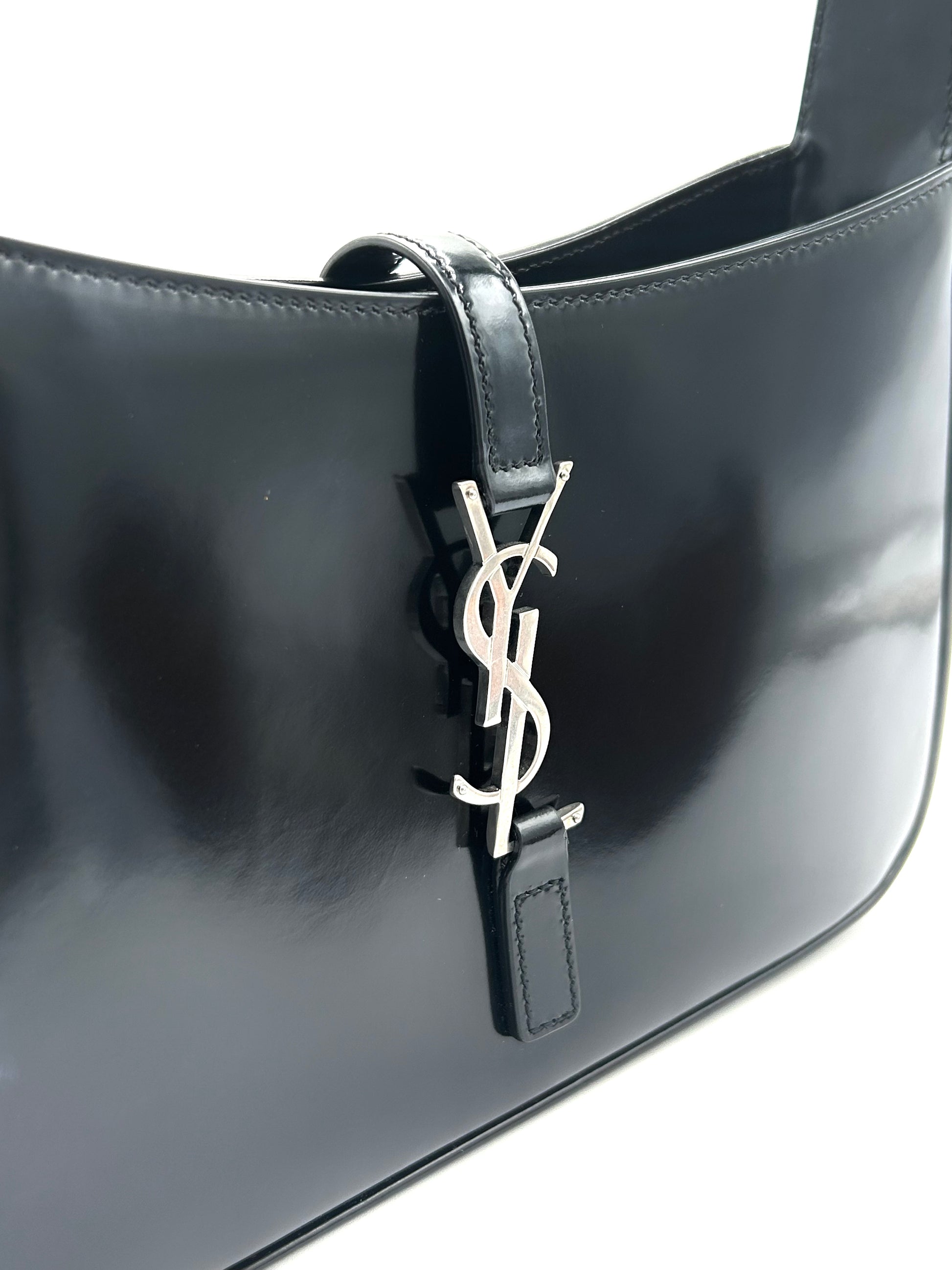 YSL Le 5 a 7