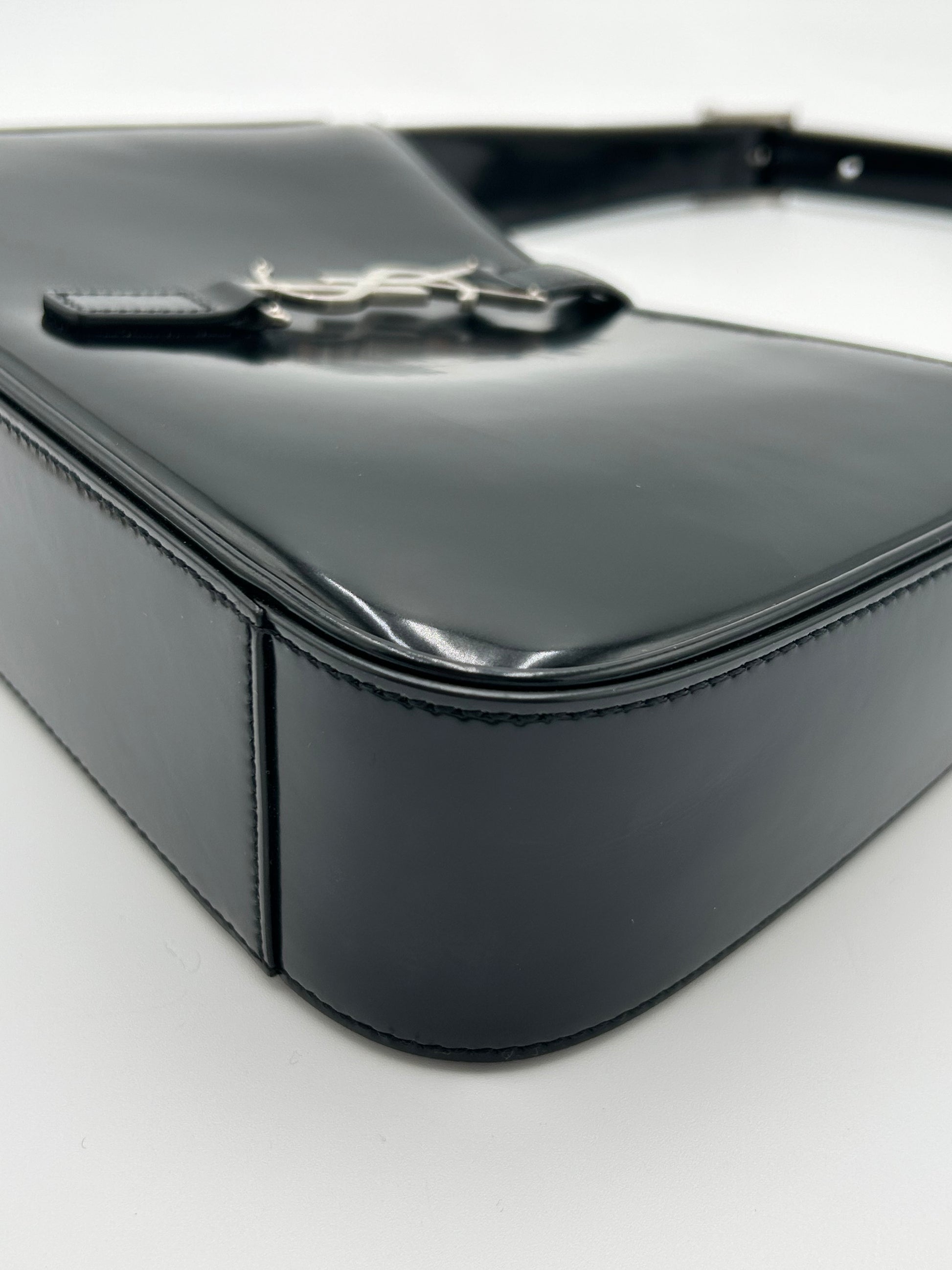 YSL Le 5 a 7