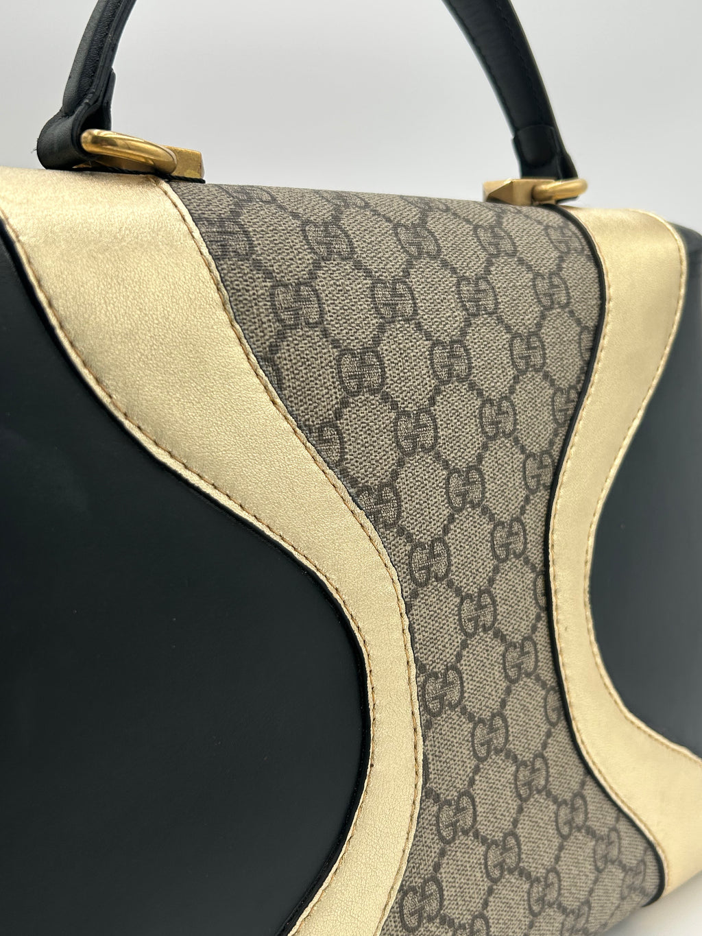 Gucci Supreme Osiride
