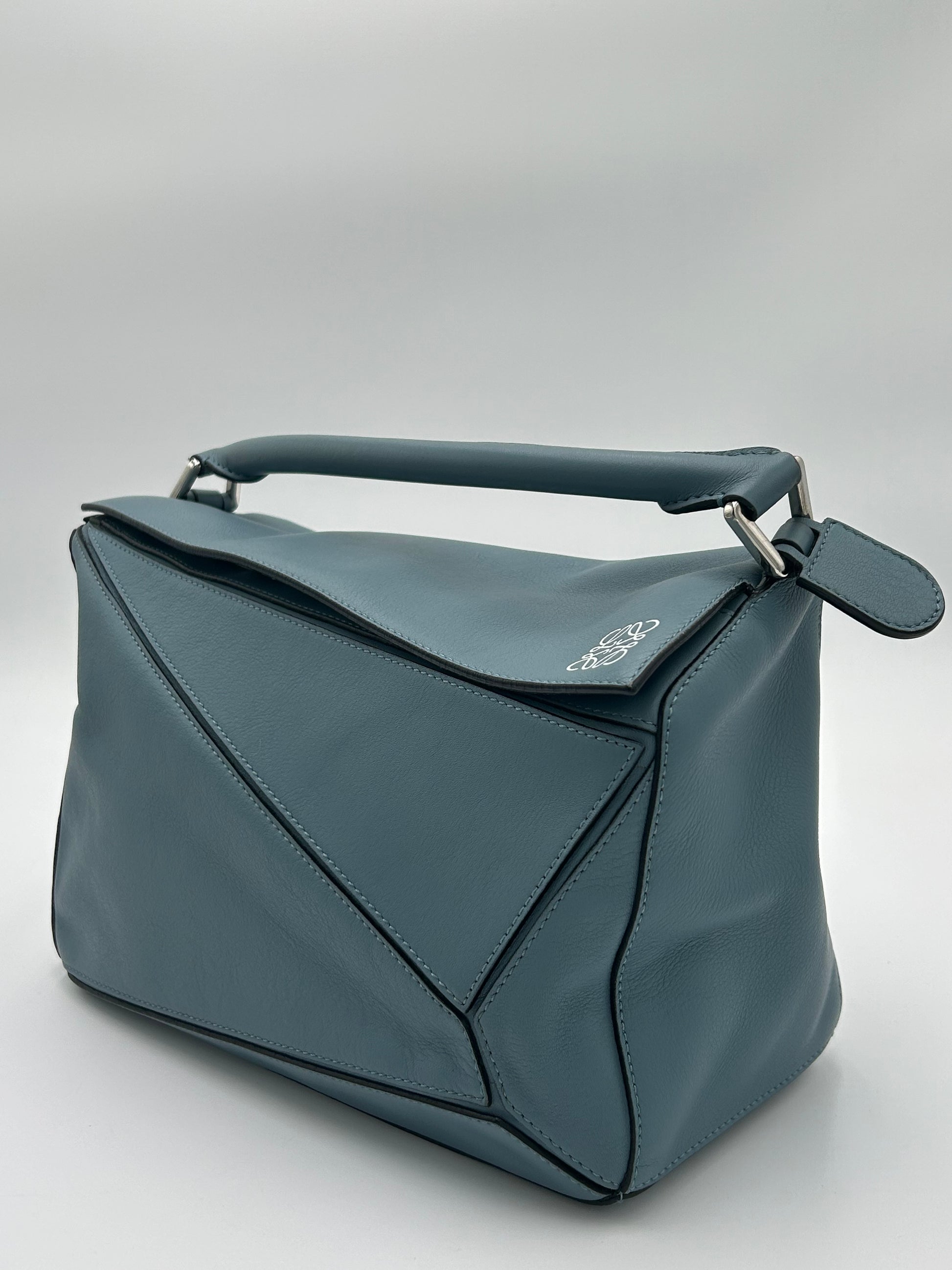 Loewe Puzzle Medium