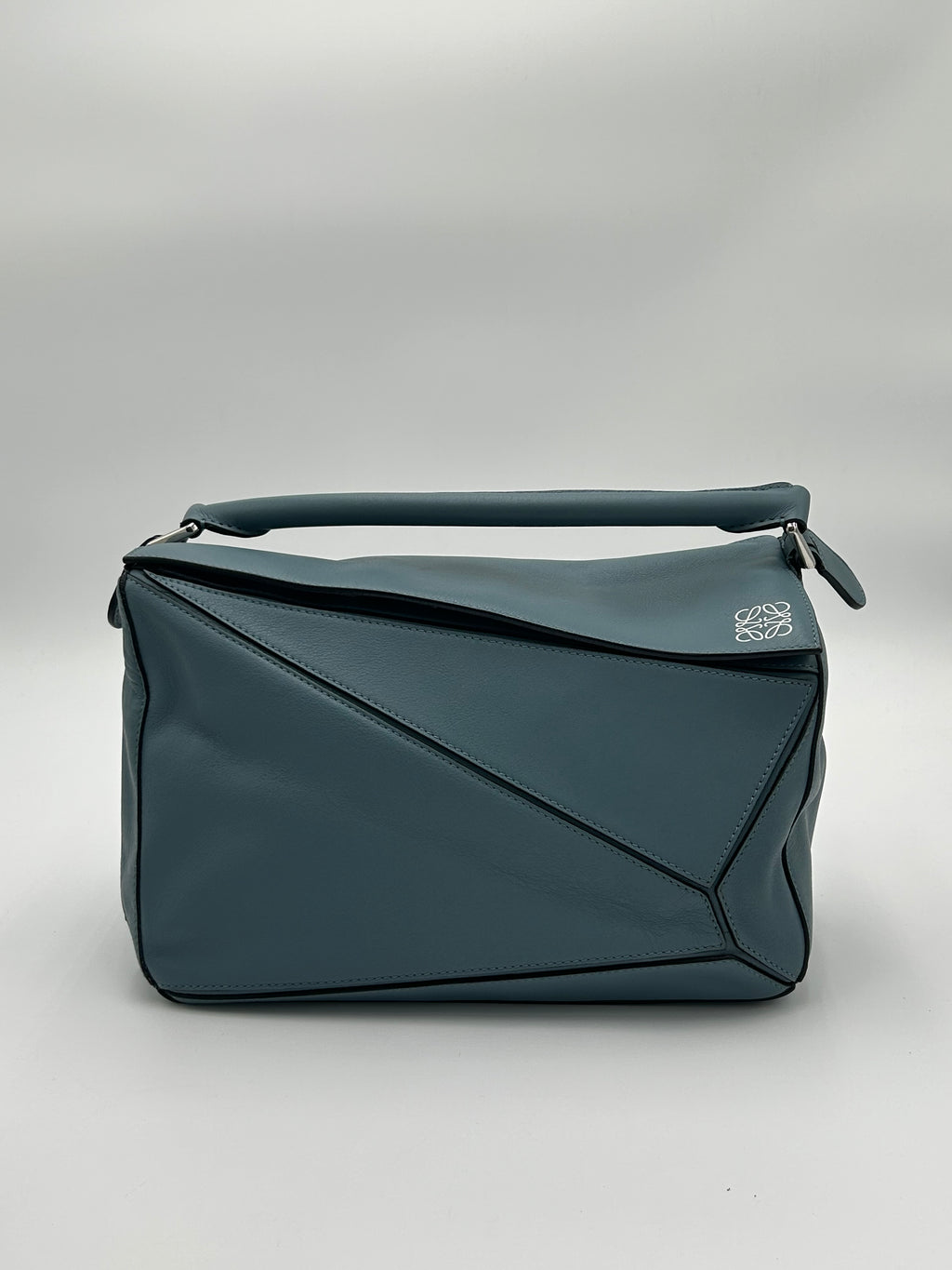 Loewe Puzzle Medium