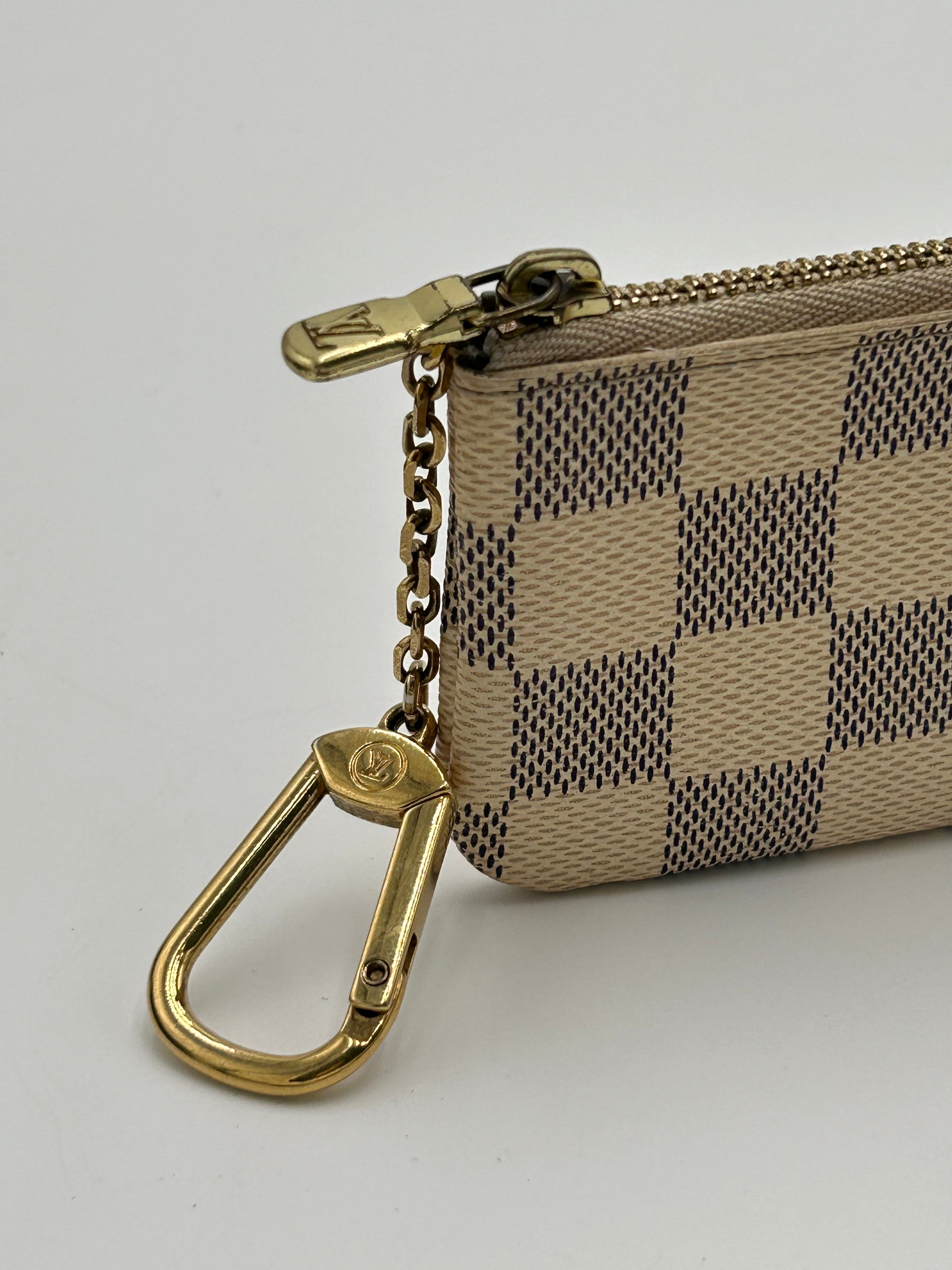 LV Key Cles