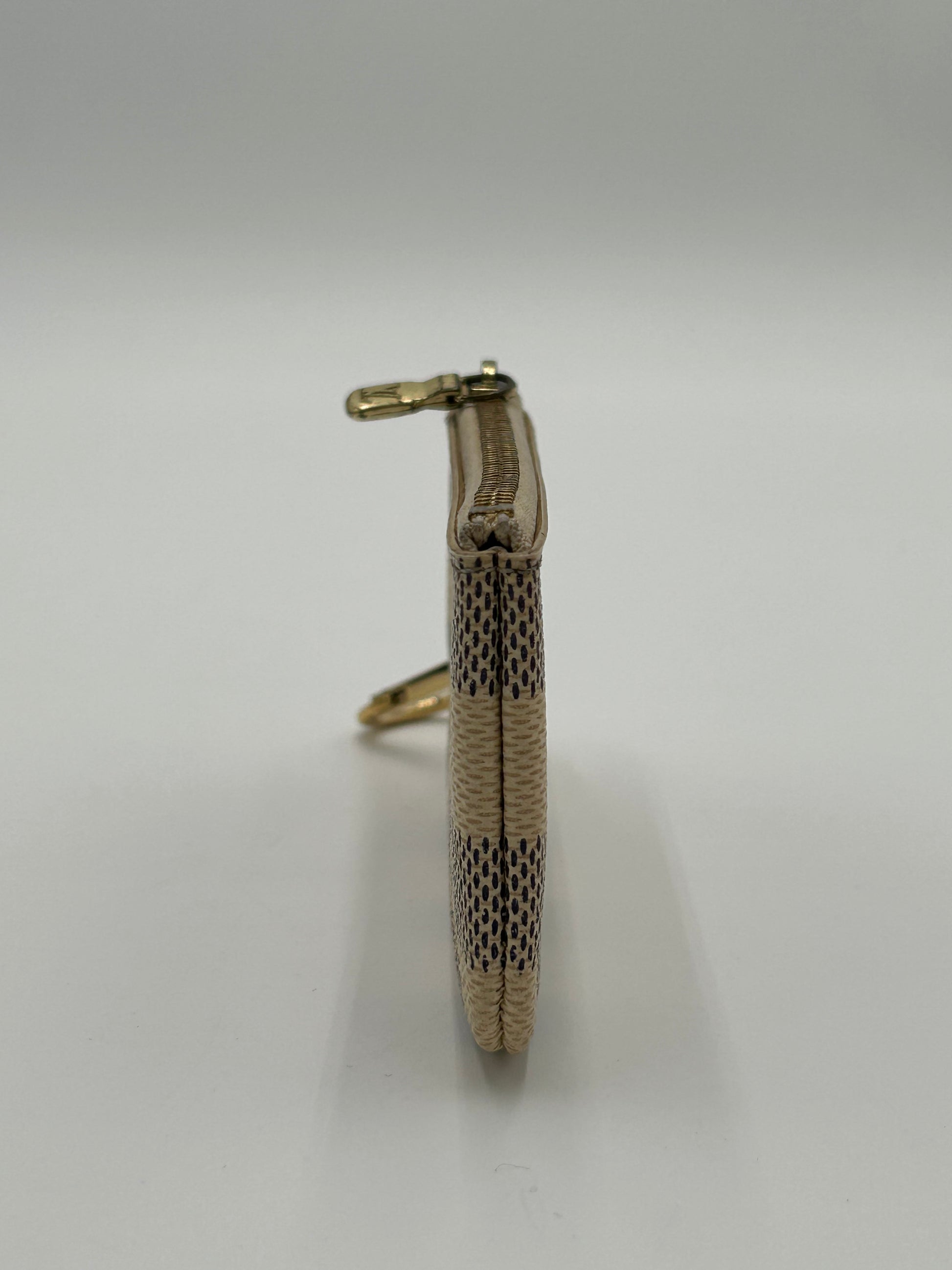 LV Key Cles