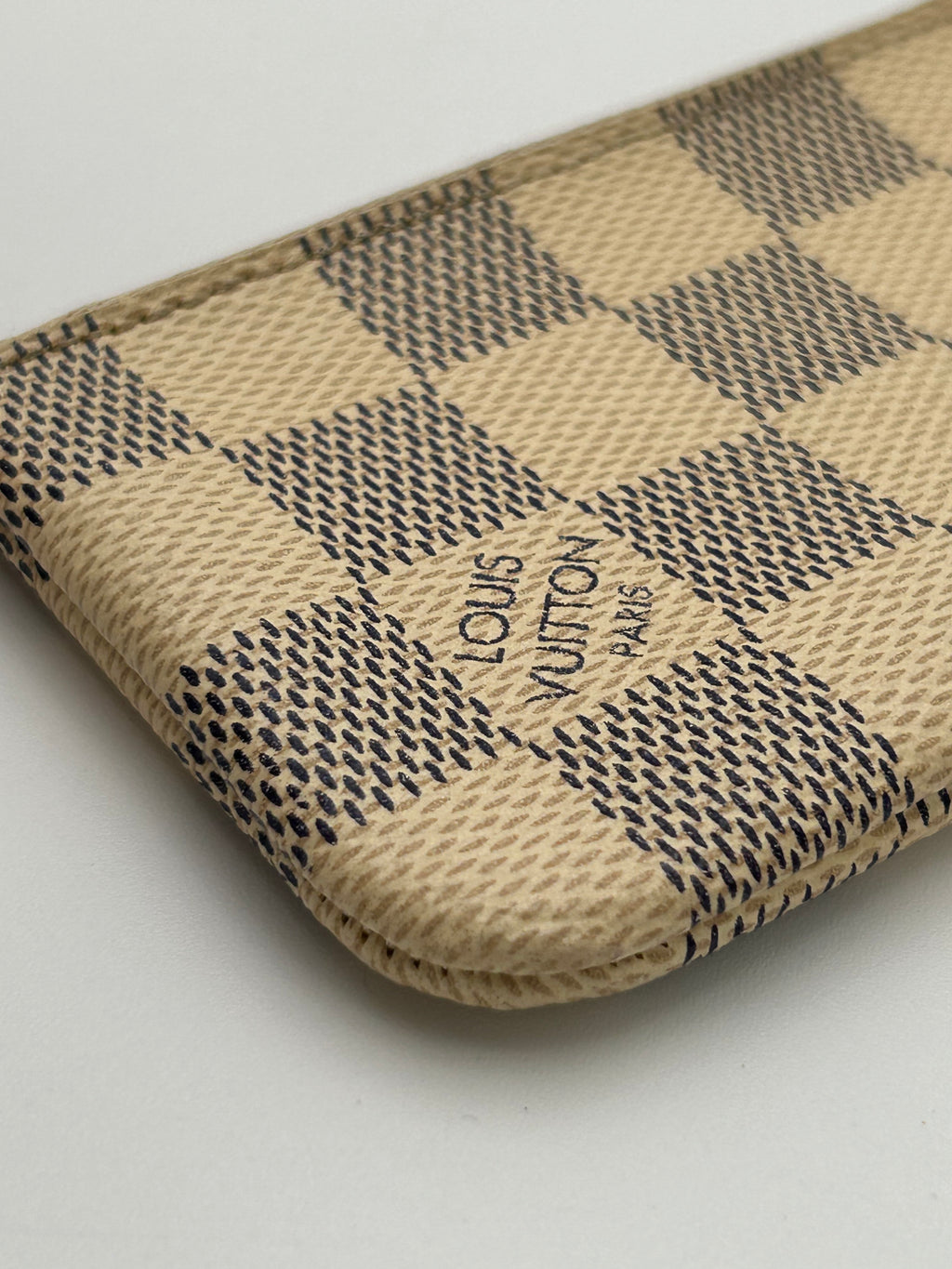 LV Key Cles